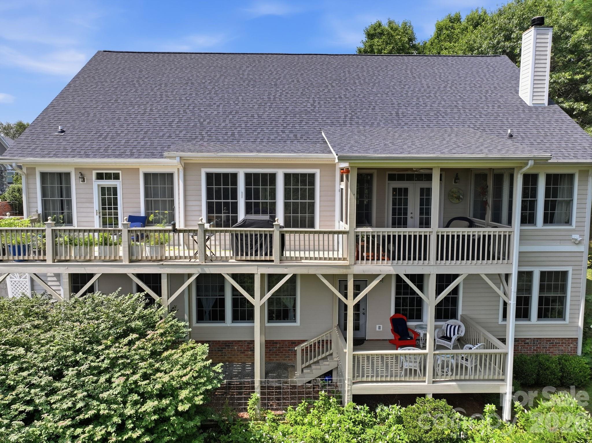 19 Thornapple Drive