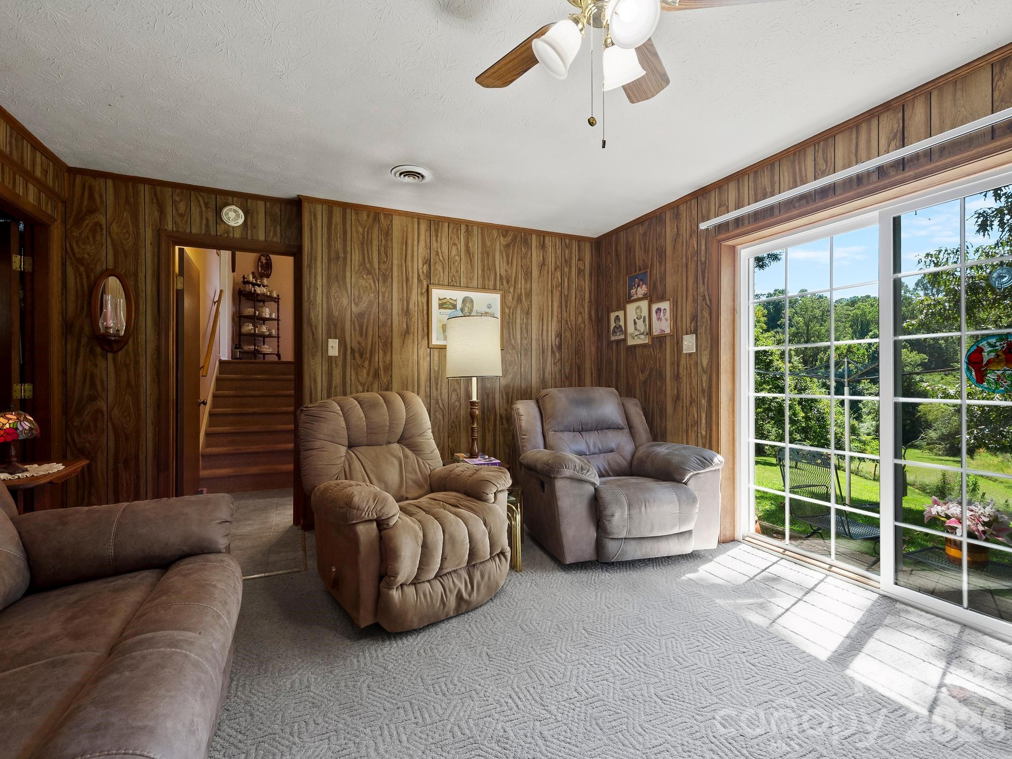 86 Debra Lane