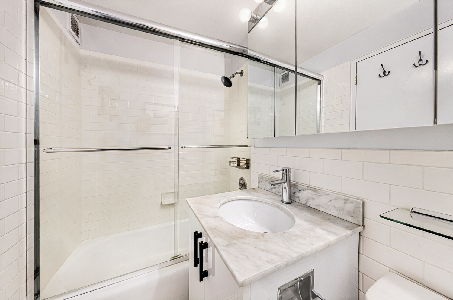 7 E 14TH Street 1625