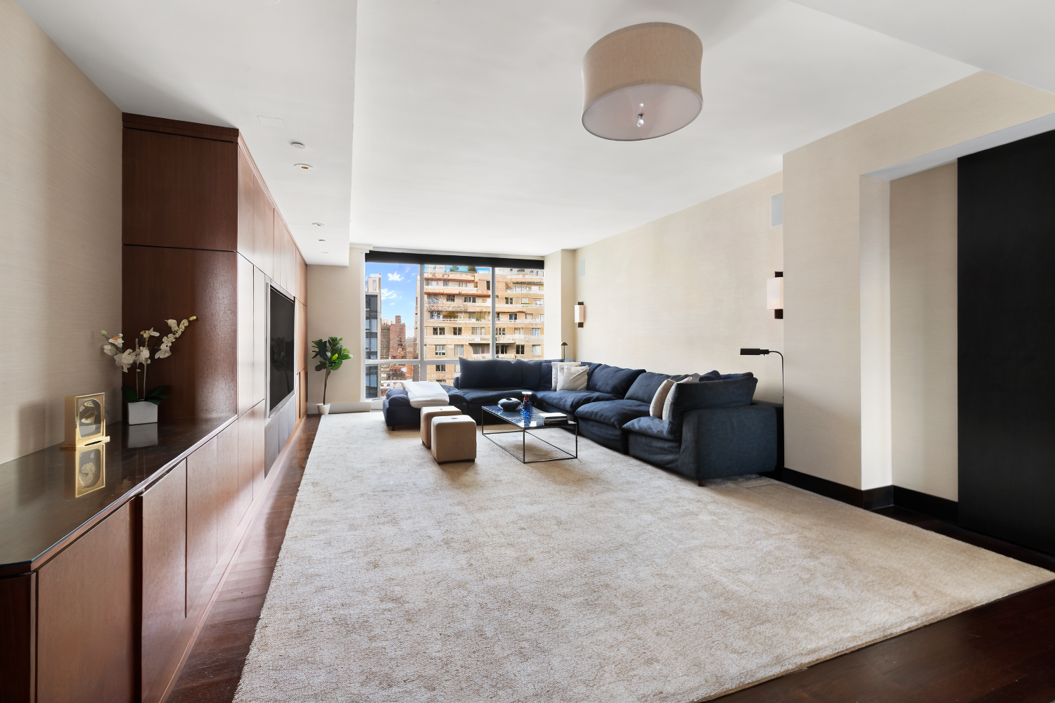 151 E 85TH Street 17J