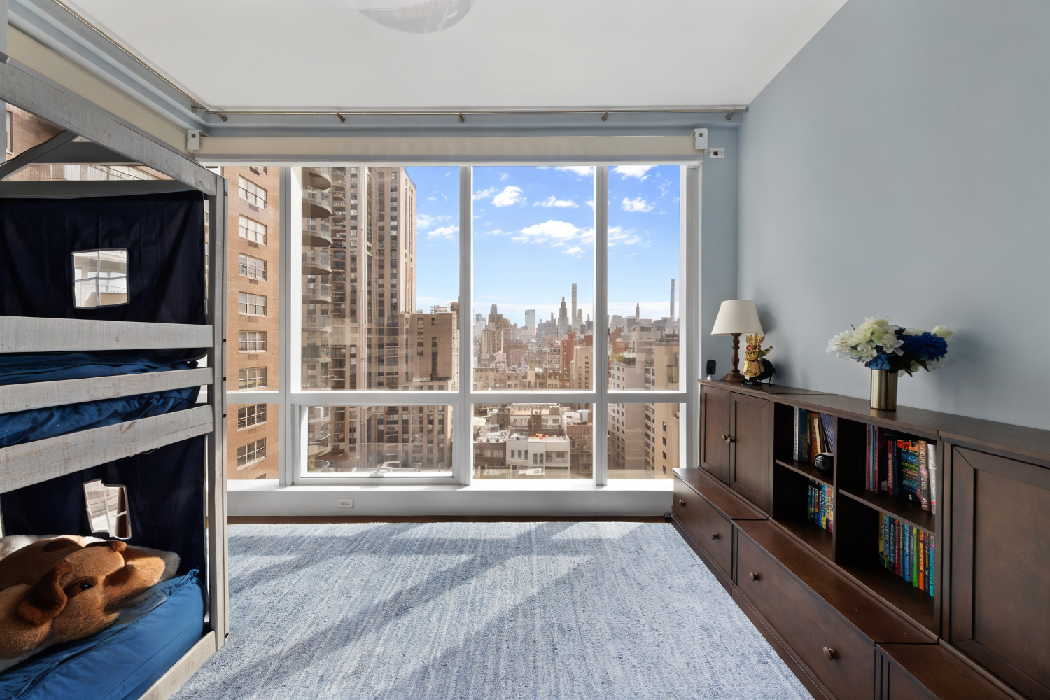 151 E 85TH Street 17J