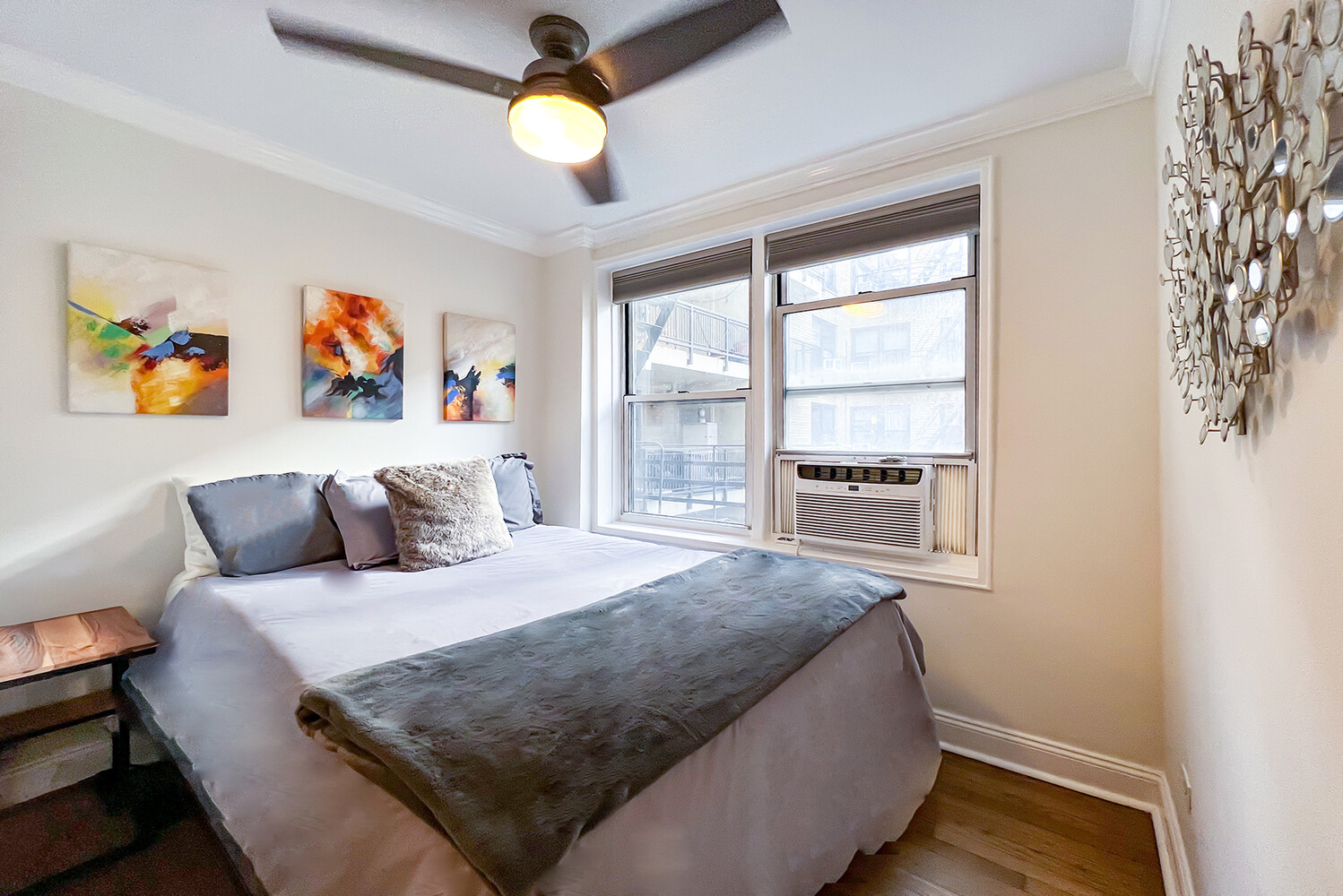 60 E 9TH Street 441