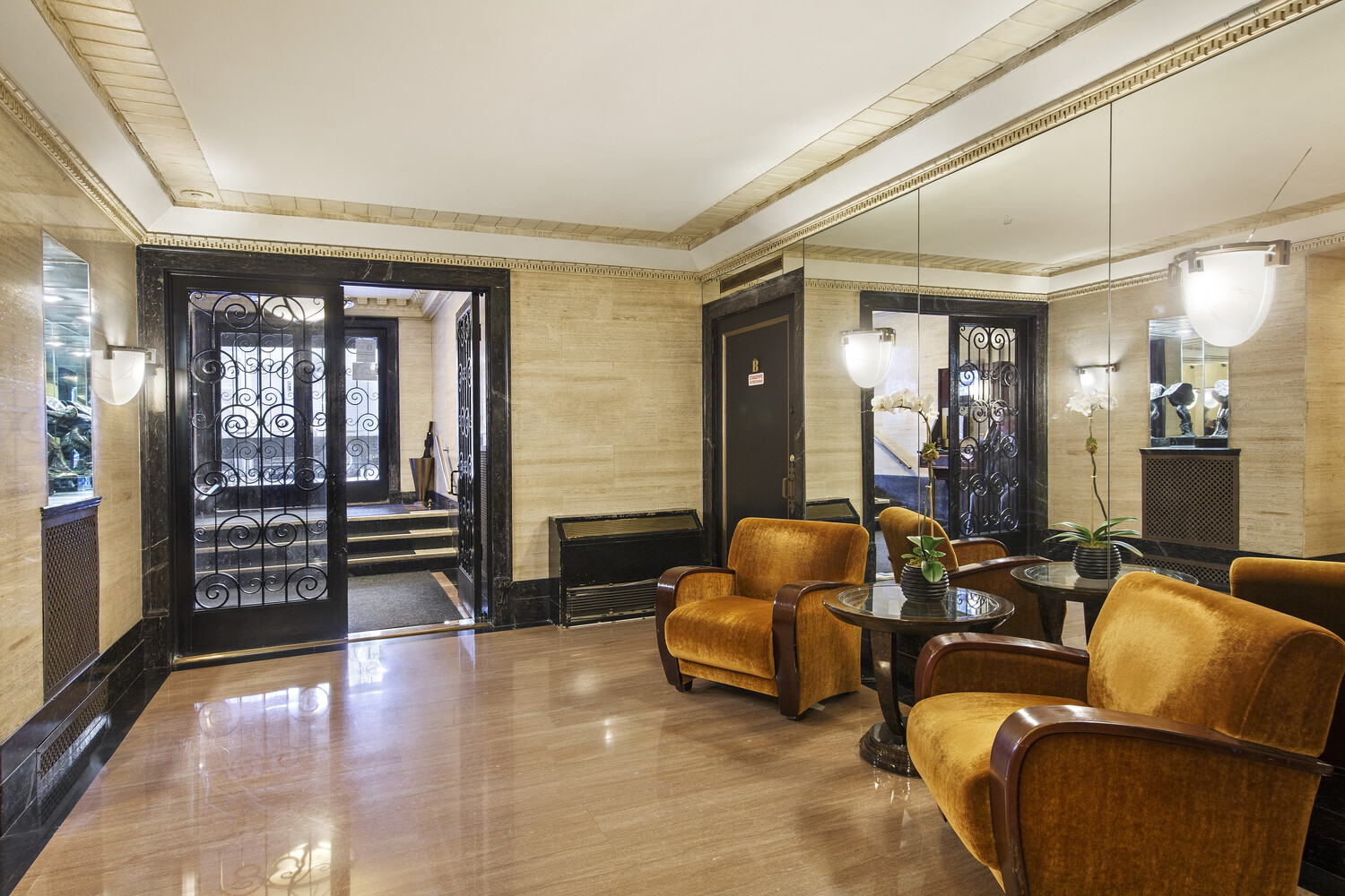 424 E 52ND Street 4D