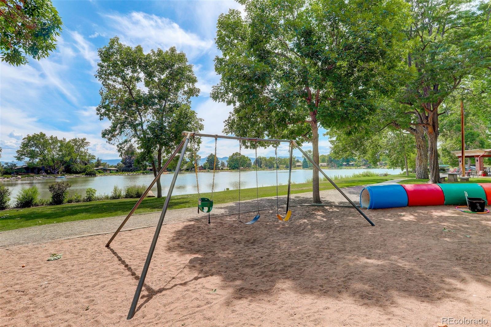 4595 W Lakeridge Road
