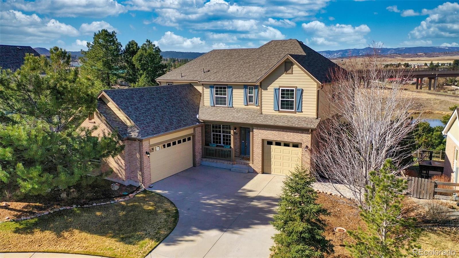 434 Crosshaven Place