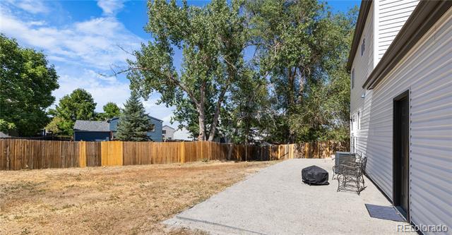 9243 W 100th Circle
