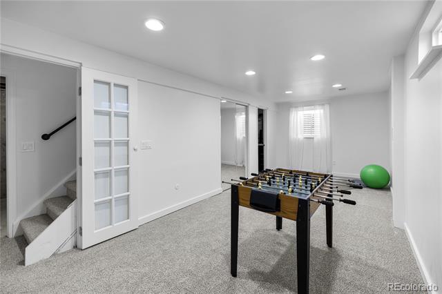 9243 W 100th Circle