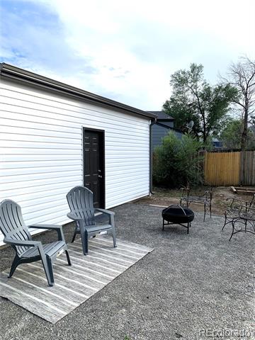 9243 W 100th Circle