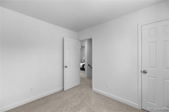 9243 W 100th Circle