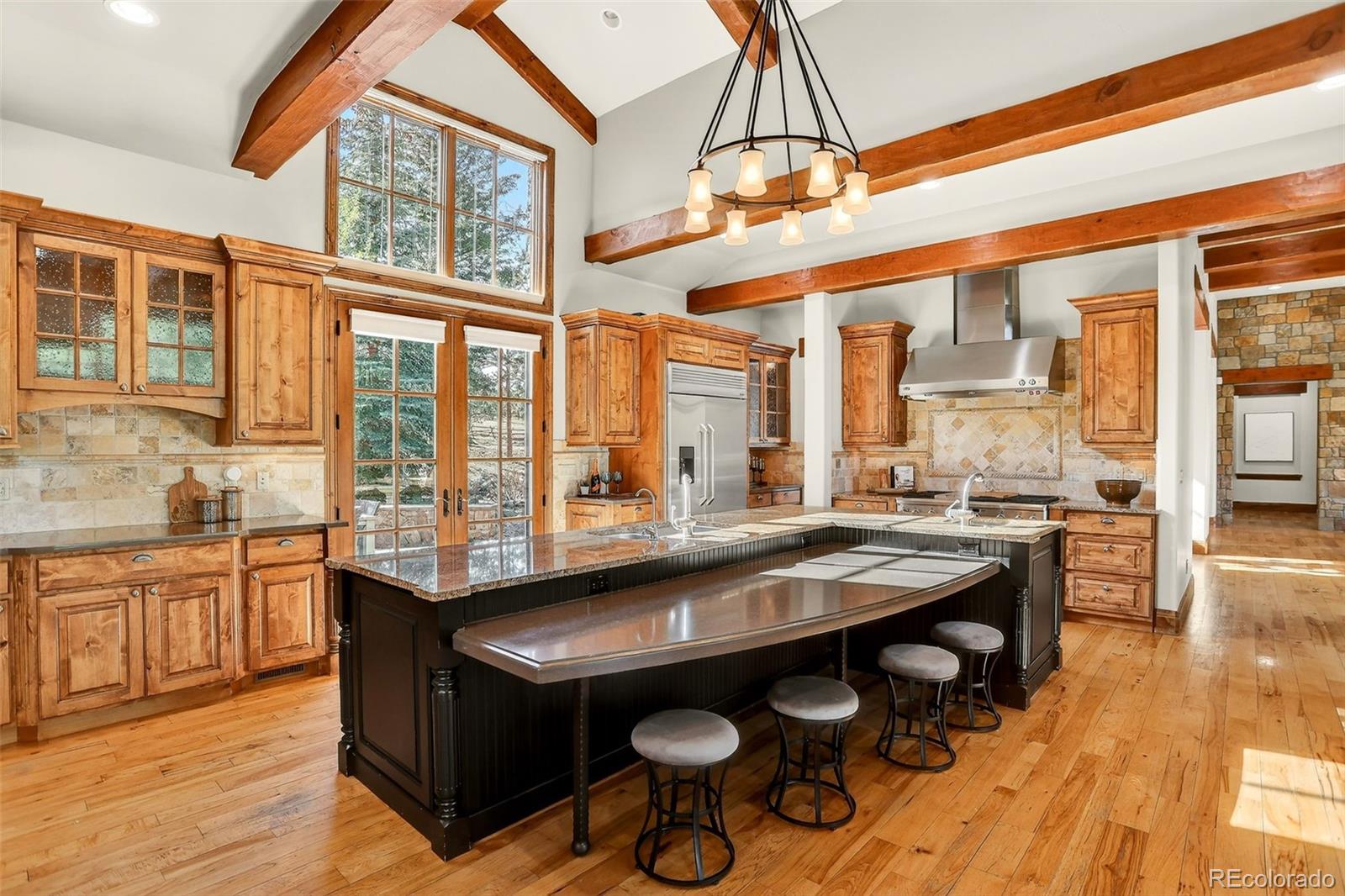 6136 Stone Creek Drive