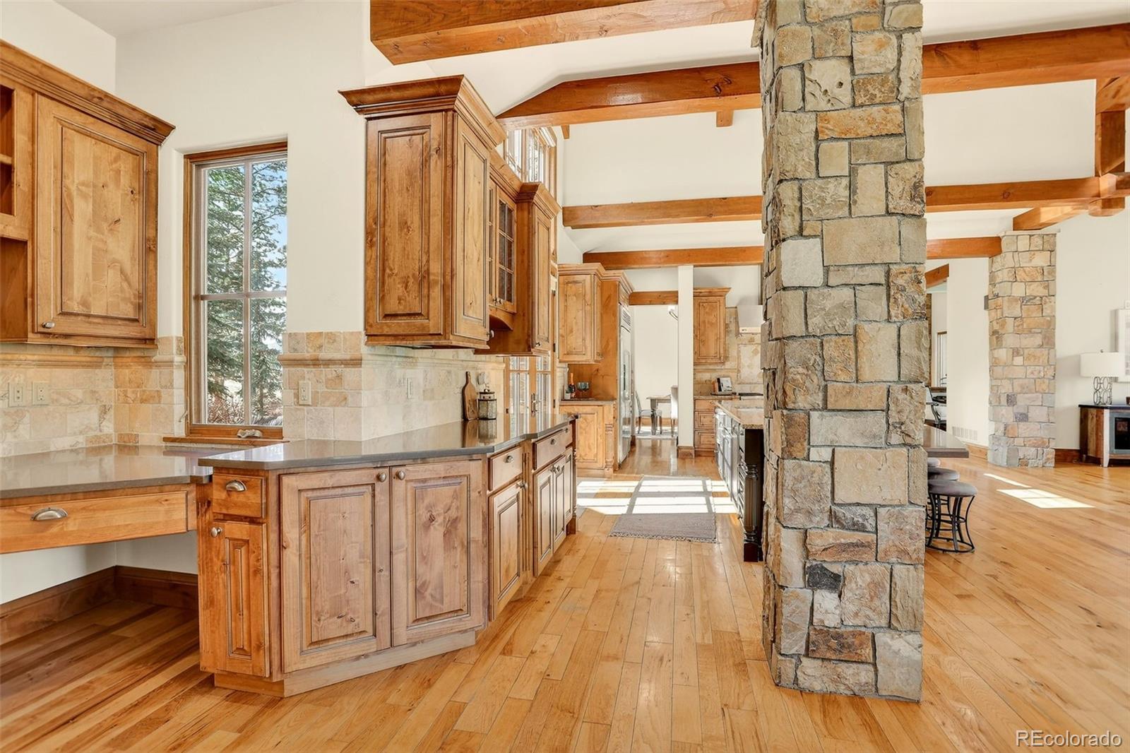 6136 Stone Creek Drive