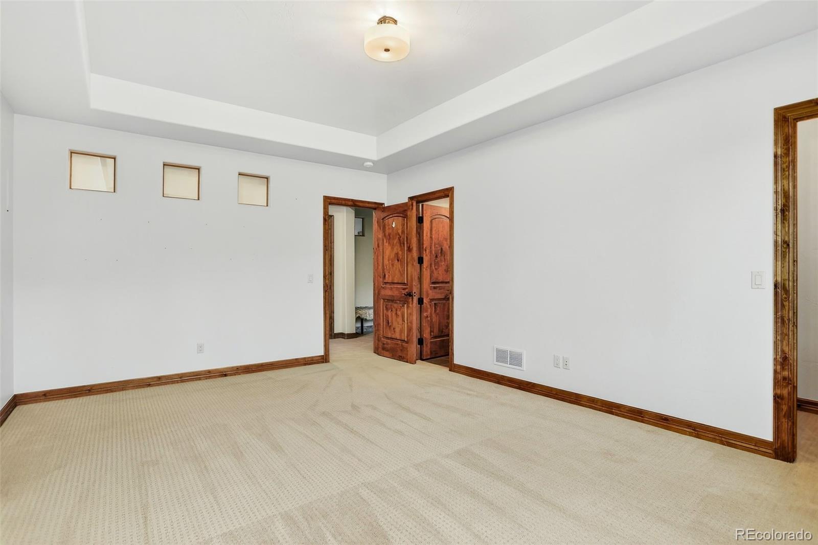 6136 Stone Creek Drive