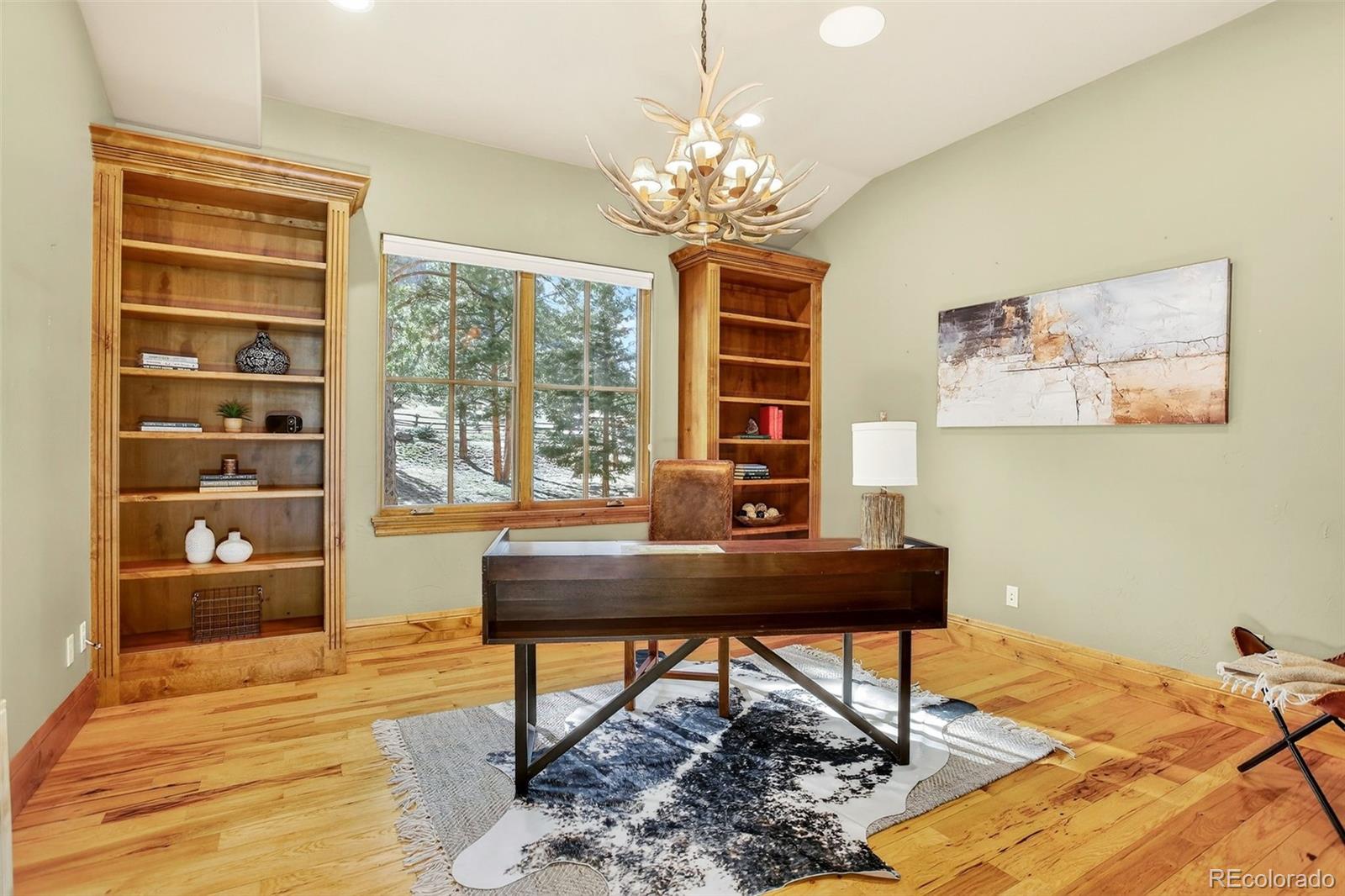 6136 Stone Creek Drive