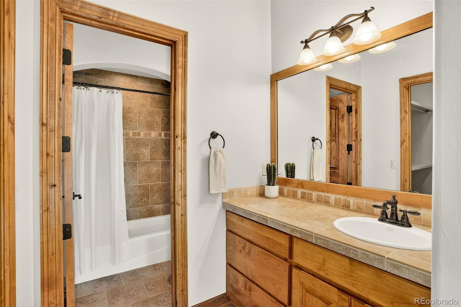 6136 Stone Creek Drive