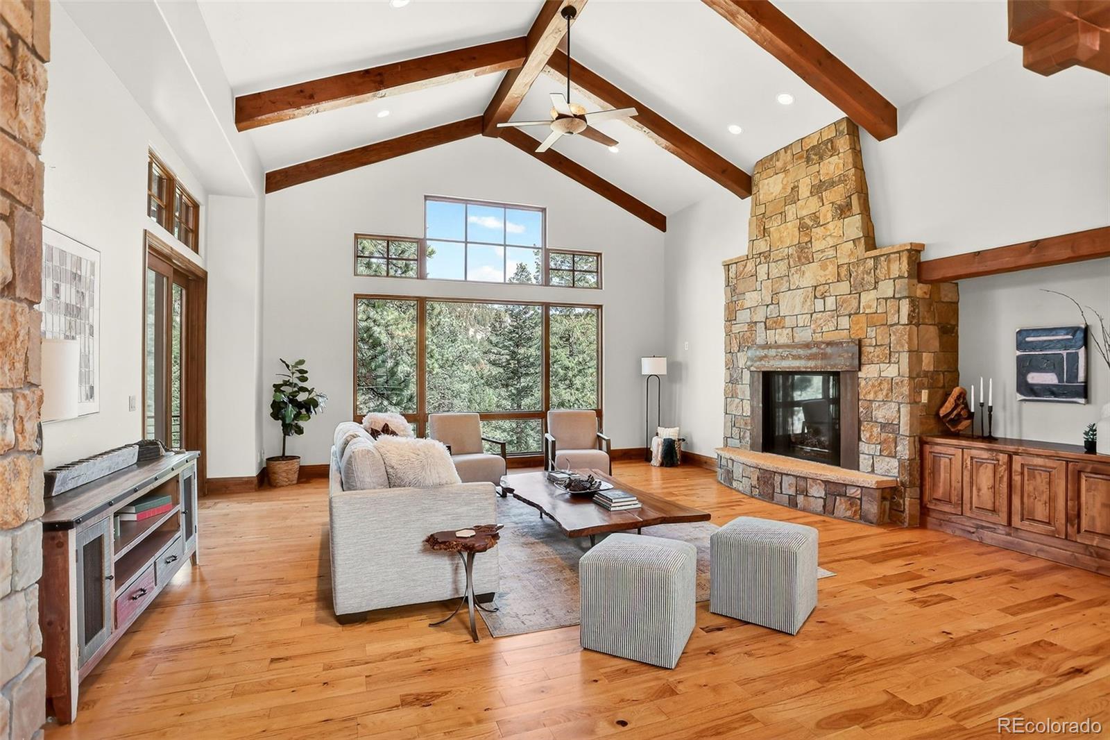 6136 Stone Creek Drive