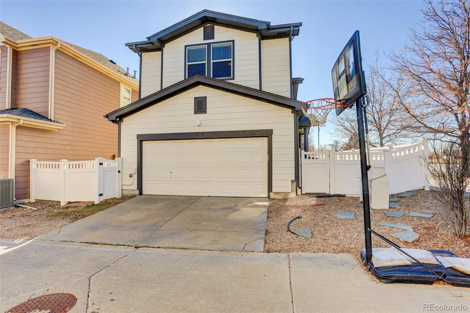 2738 Central Park Boulevard