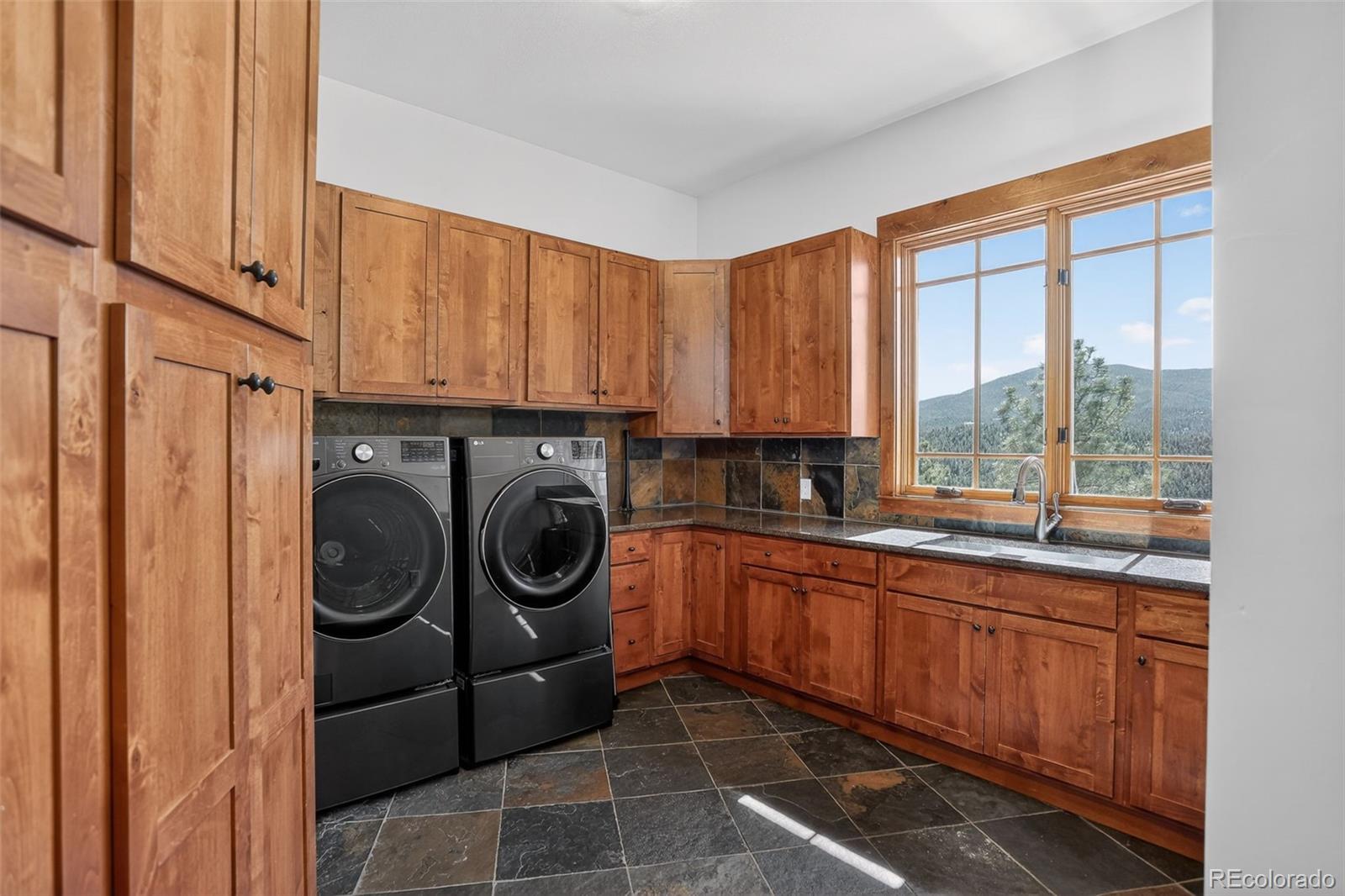 524 Humphrey Drive