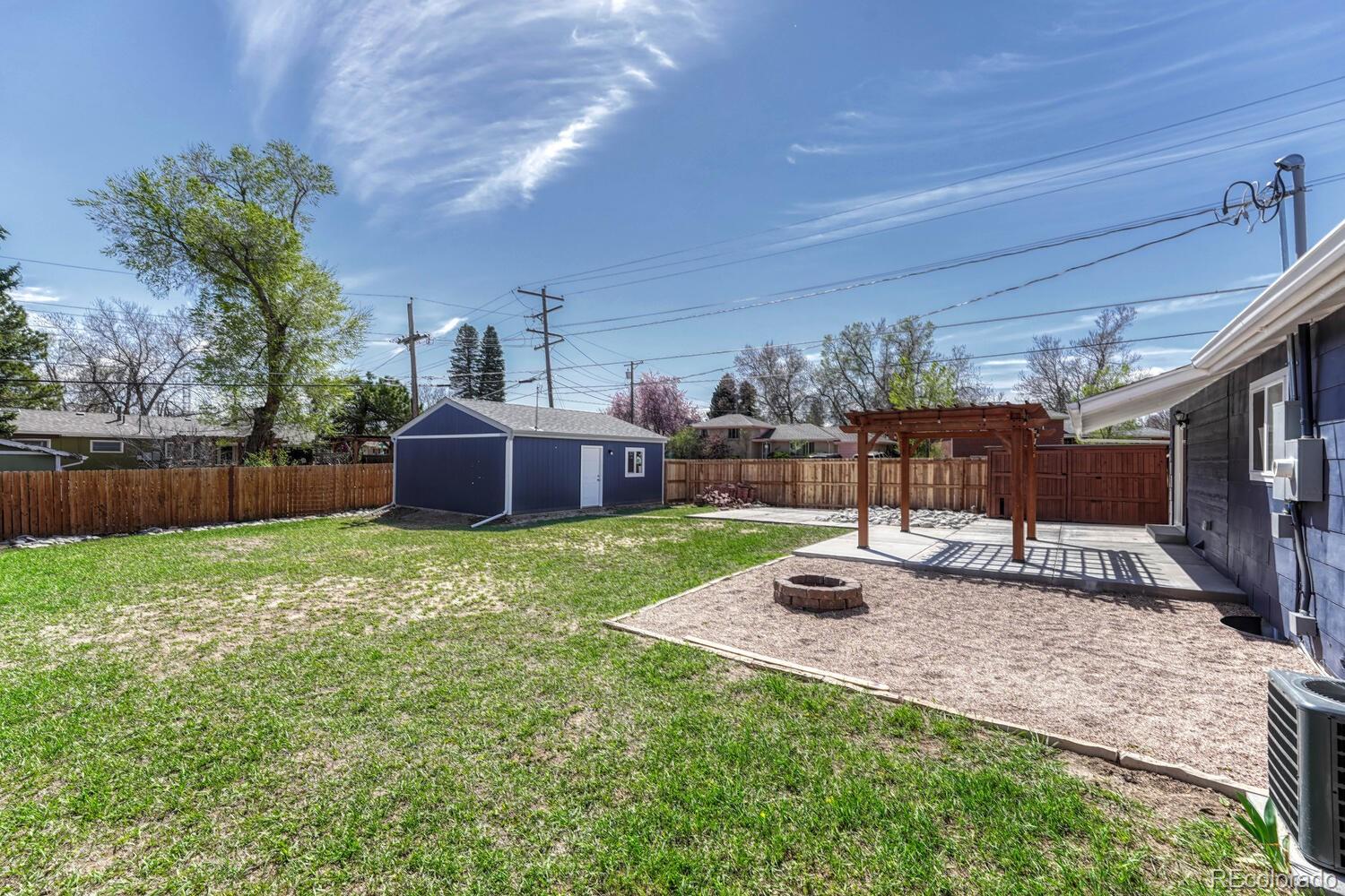 1490 S Ivy Way