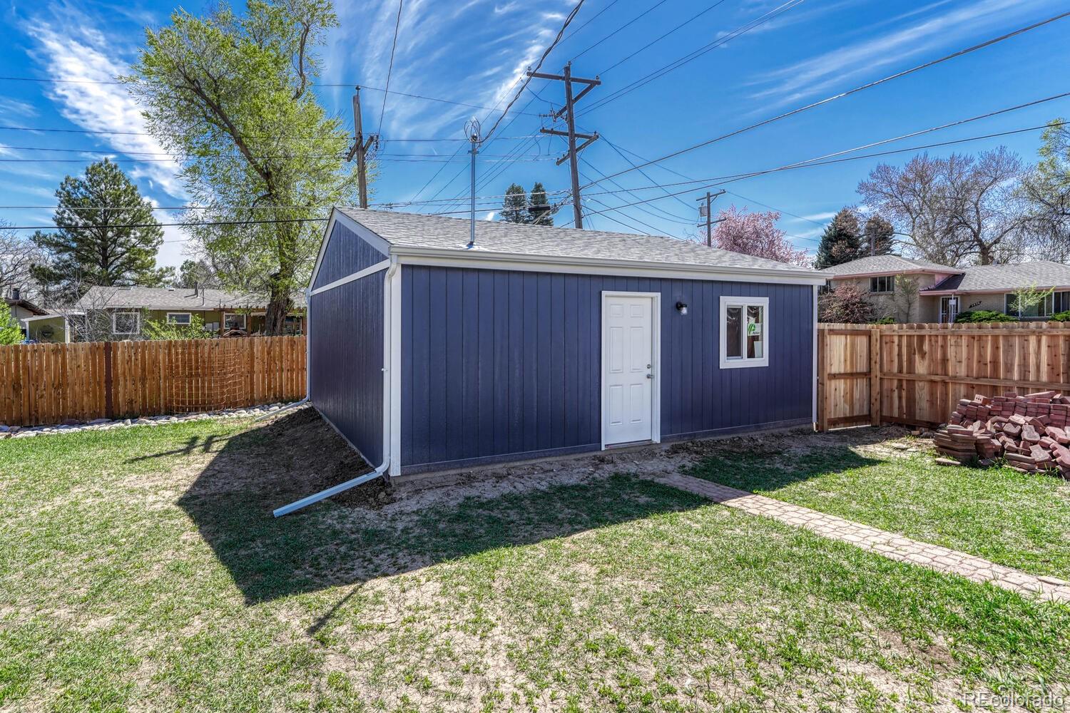 1490 S Ivy Way