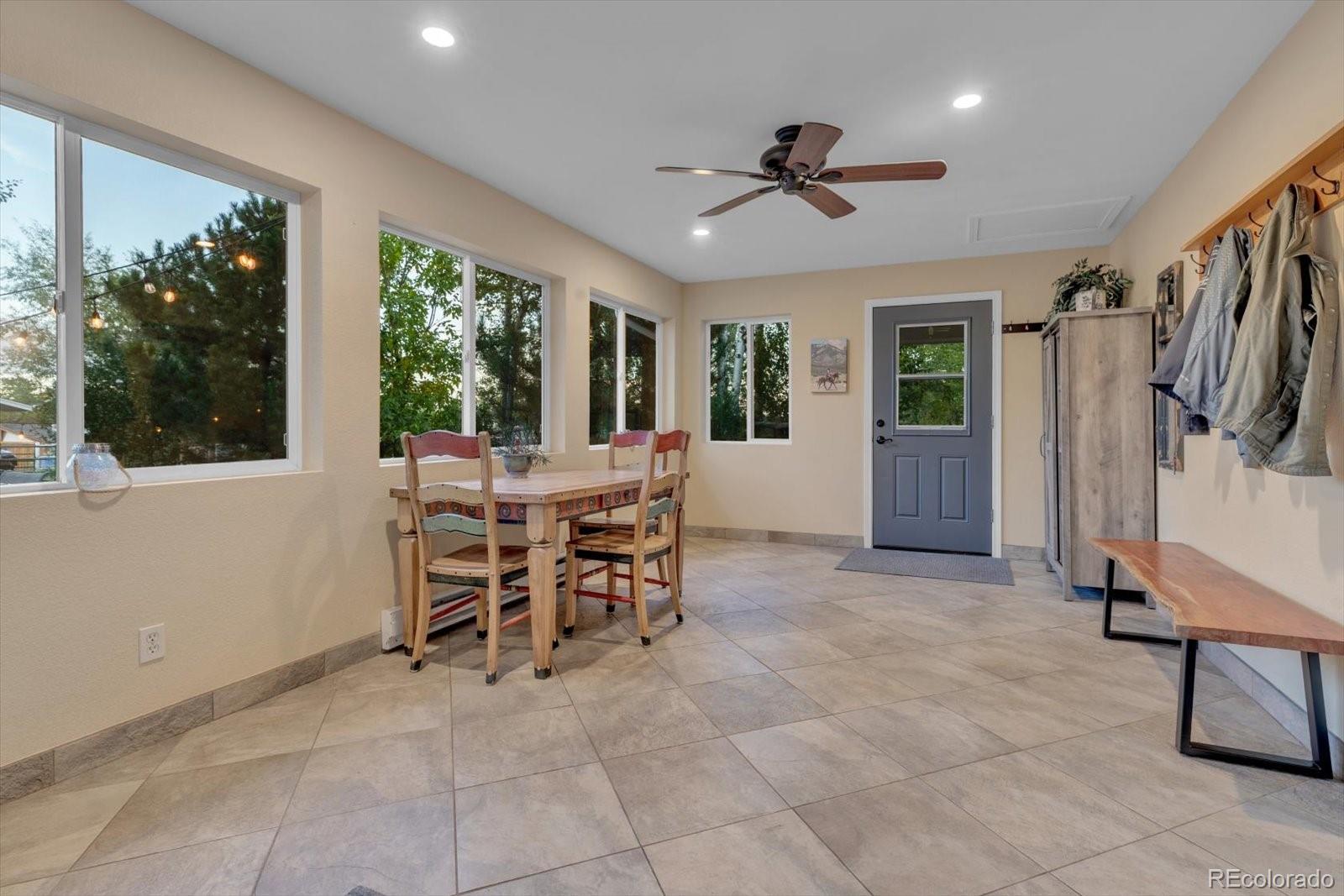 10975 Maple Road