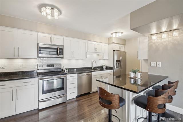 790 N Washington Street Unit: 1006