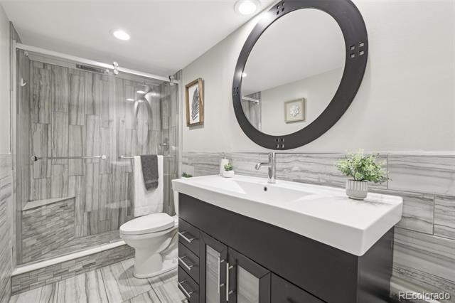 790 N Washington Street Unit: 1006