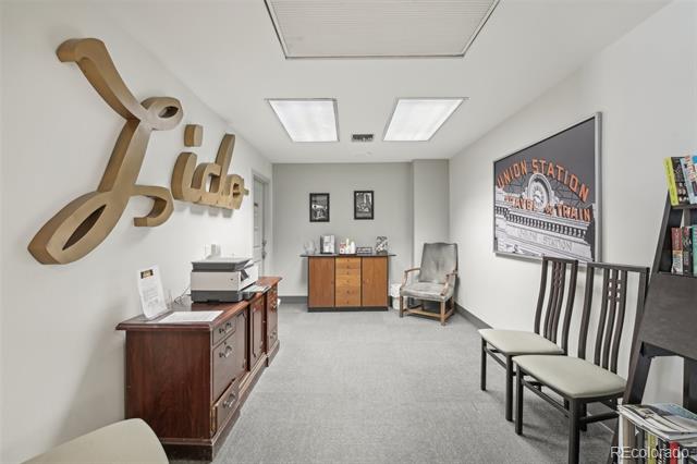 790 N Washington Street Unit: 1006