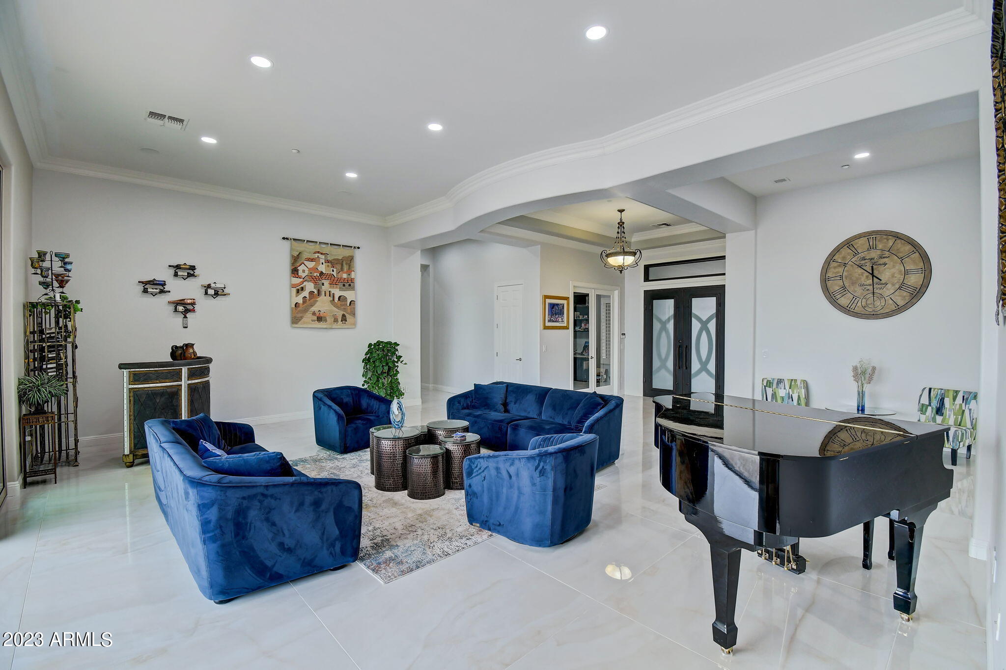 42139 N MOUNTAIN COVE Drive