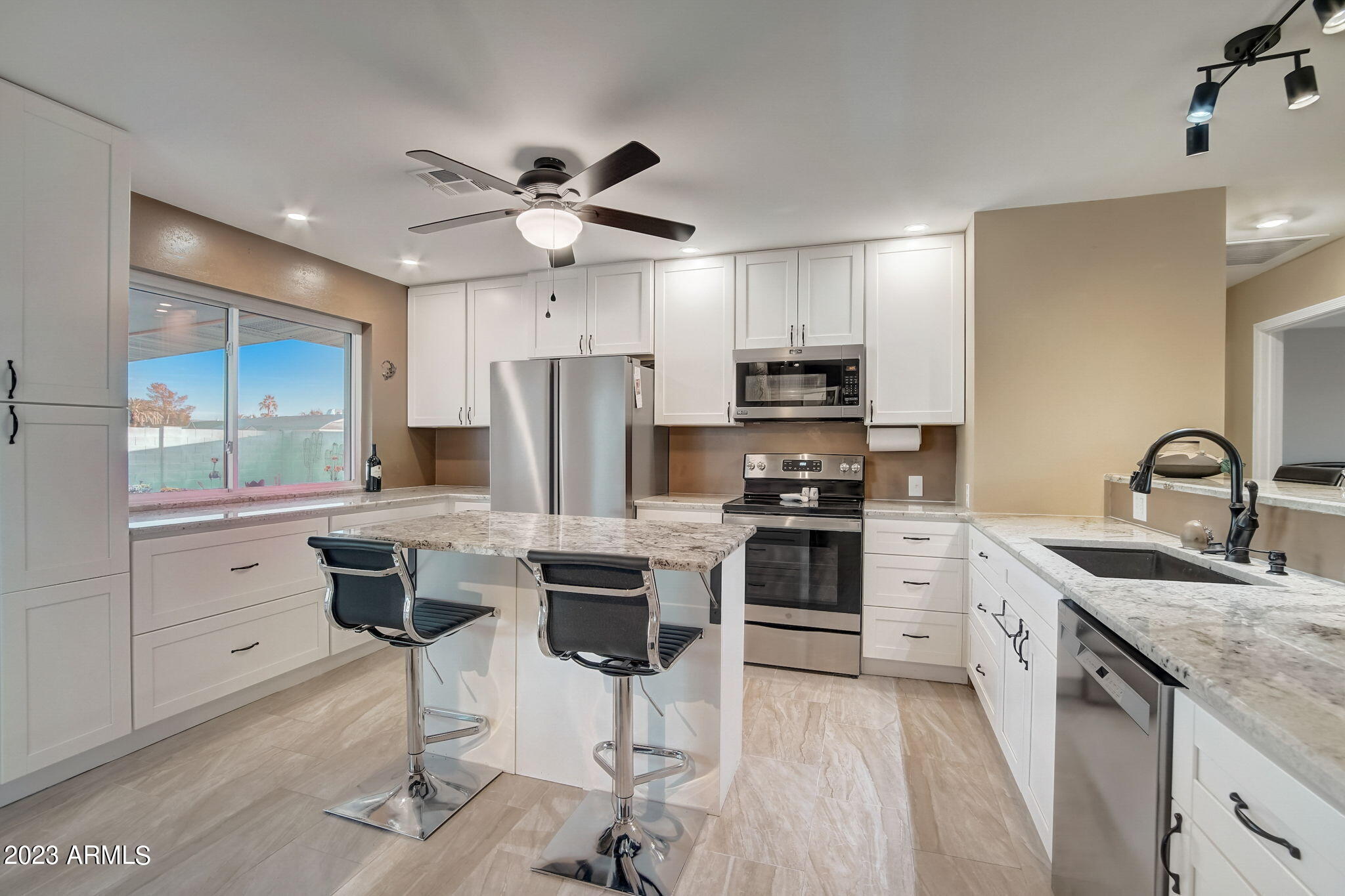 10502 W CROSBY Drive