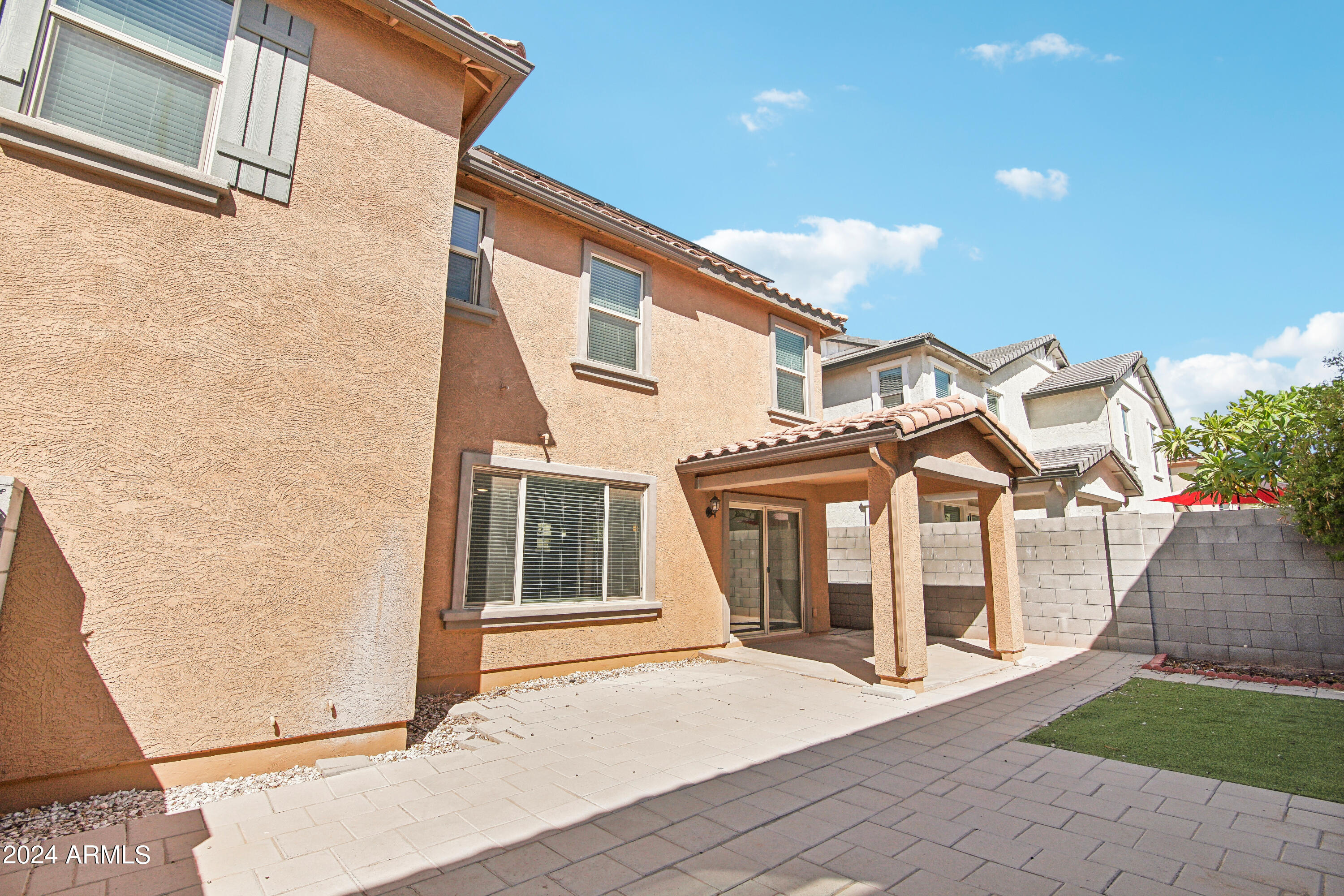 6865 E PERALTA Circle