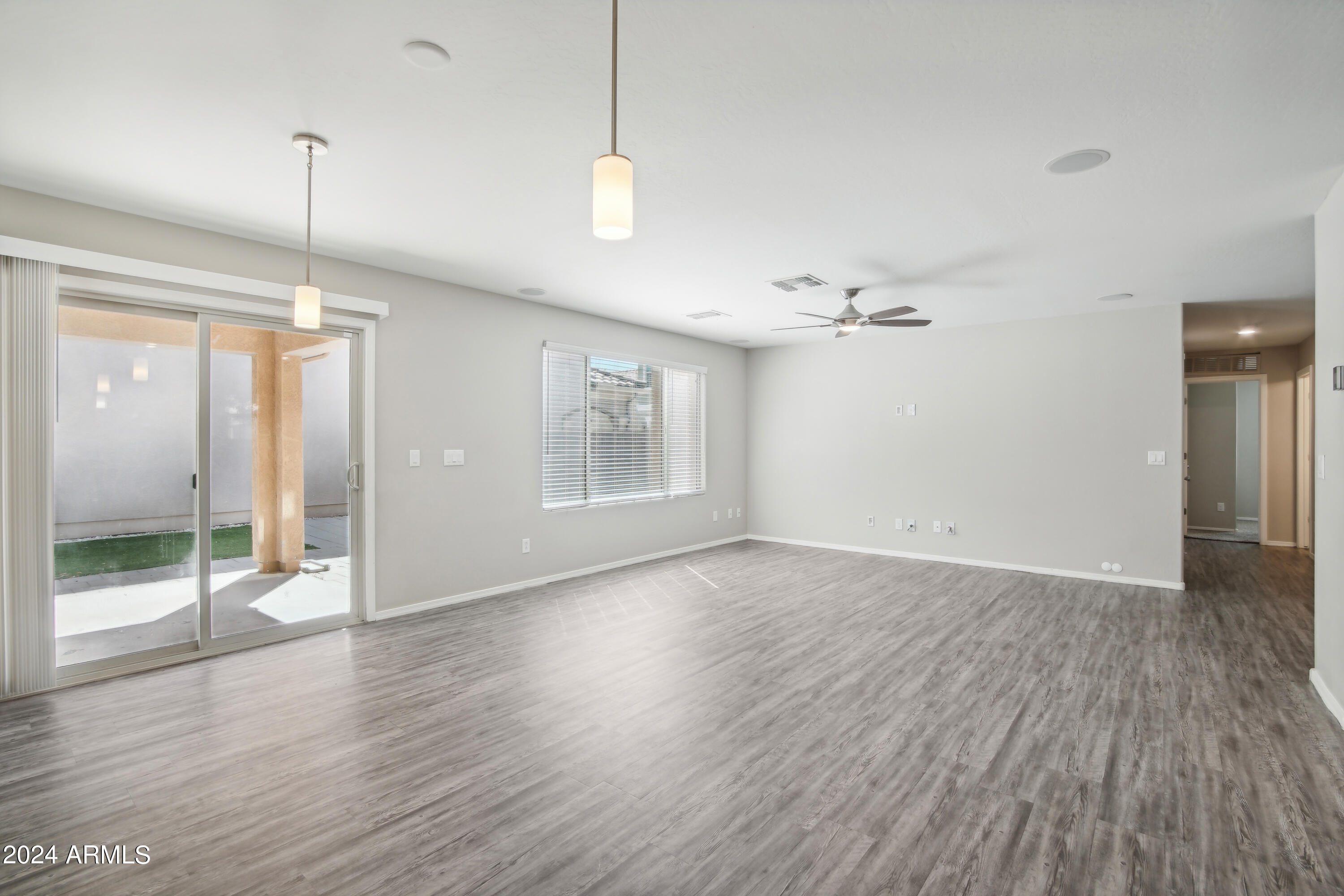 6865 E PERALTA Circle