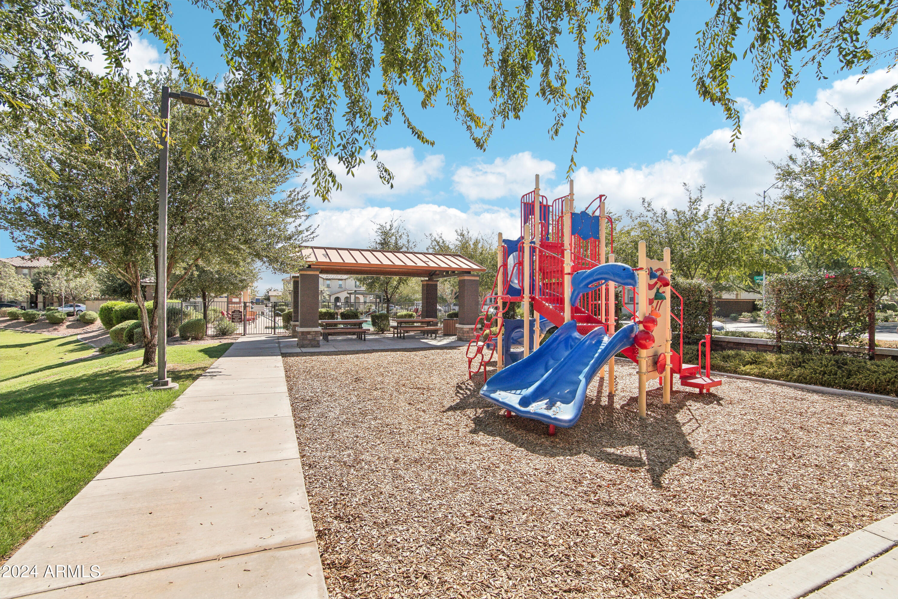 6865 E PERALTA Circle