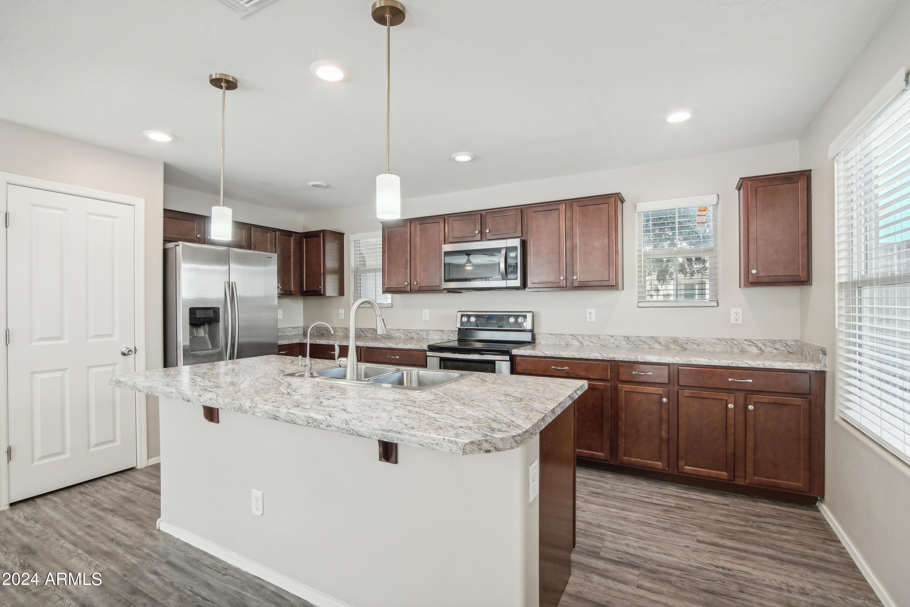 6865 E PERALTA Circle