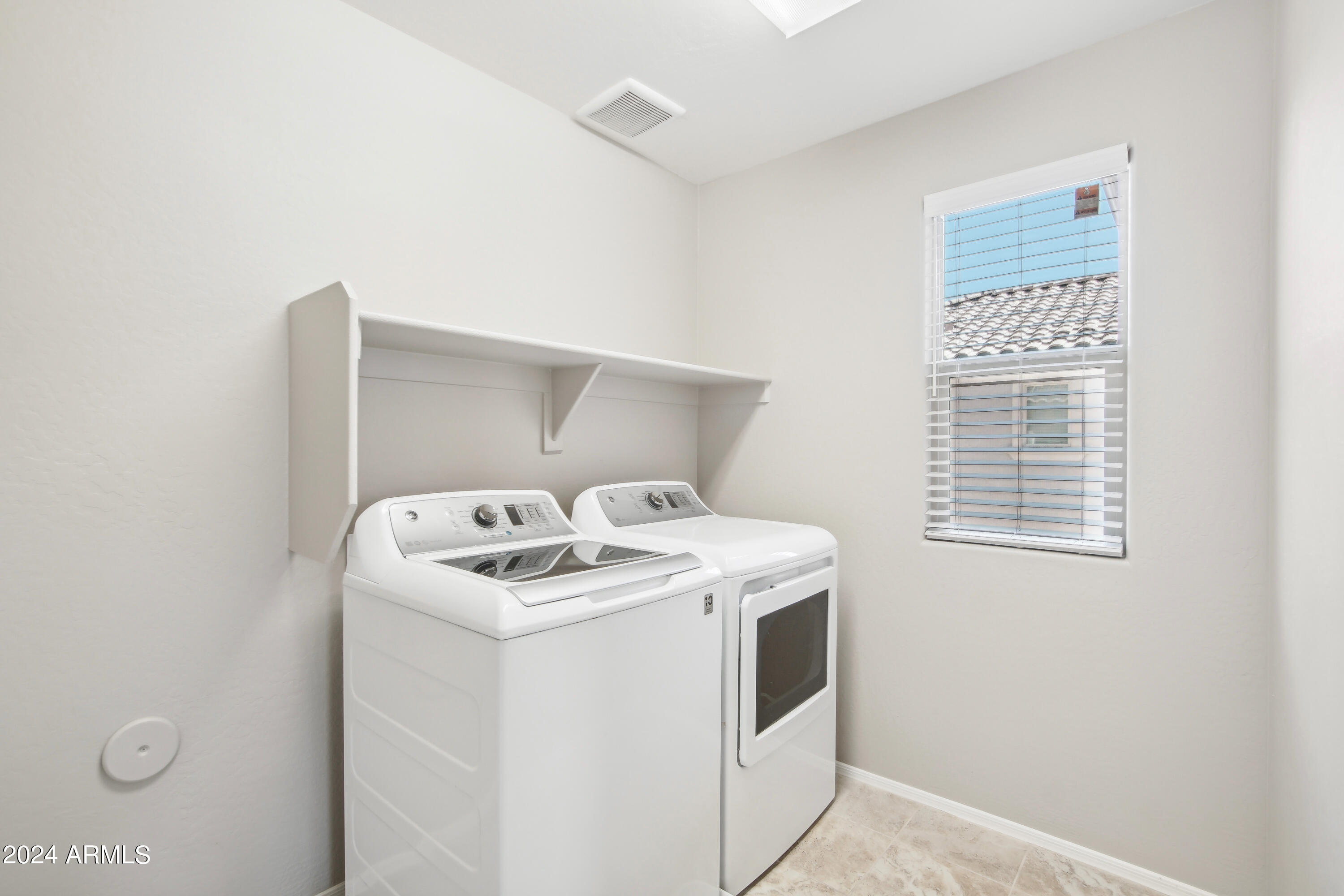 6865 E PERALTA Circle