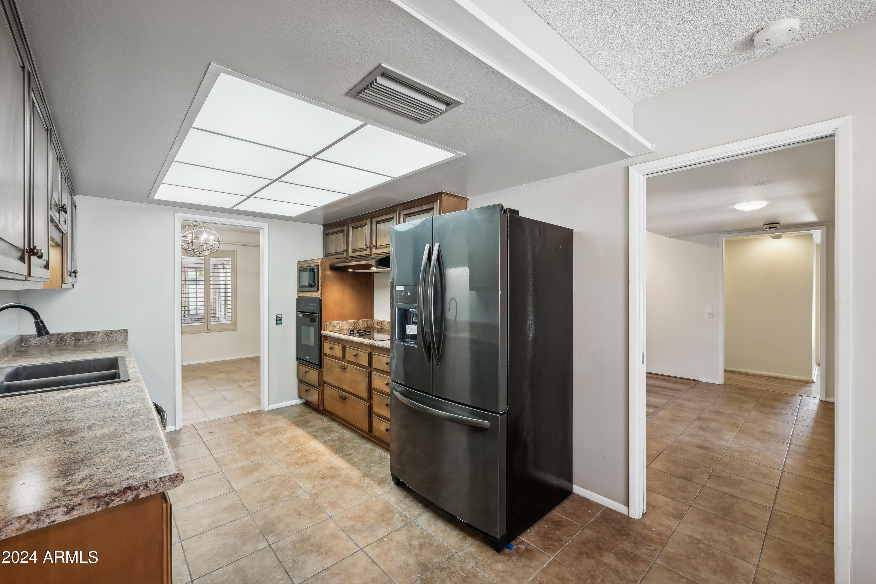 16214 N DESERT HOLLY Drive