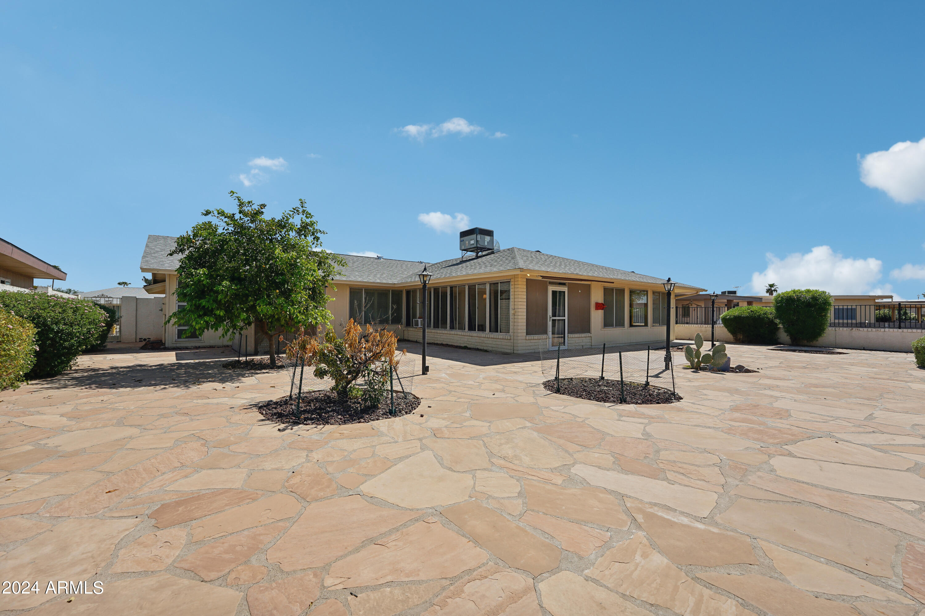 16214 N DESERT HOLLY Drive