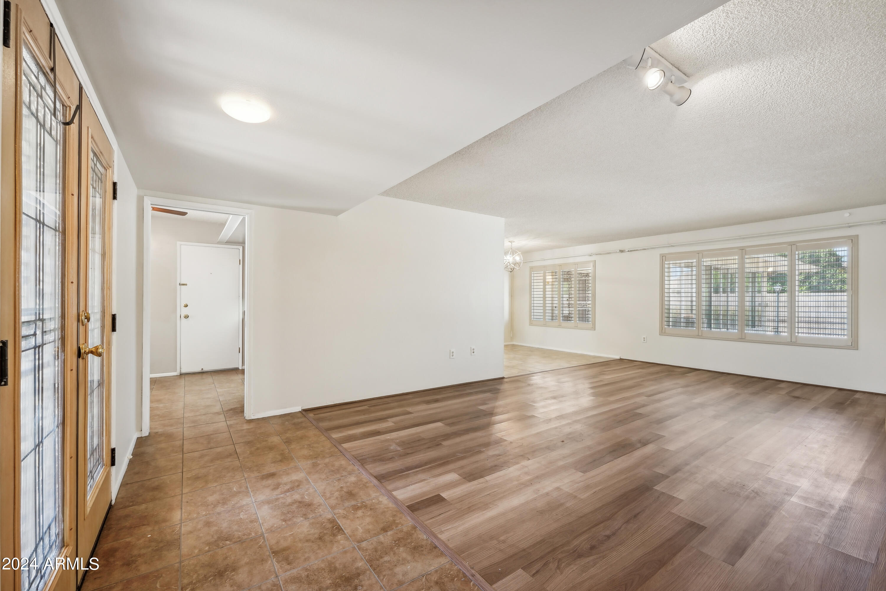 16214 N DESERT HOLLY Drive