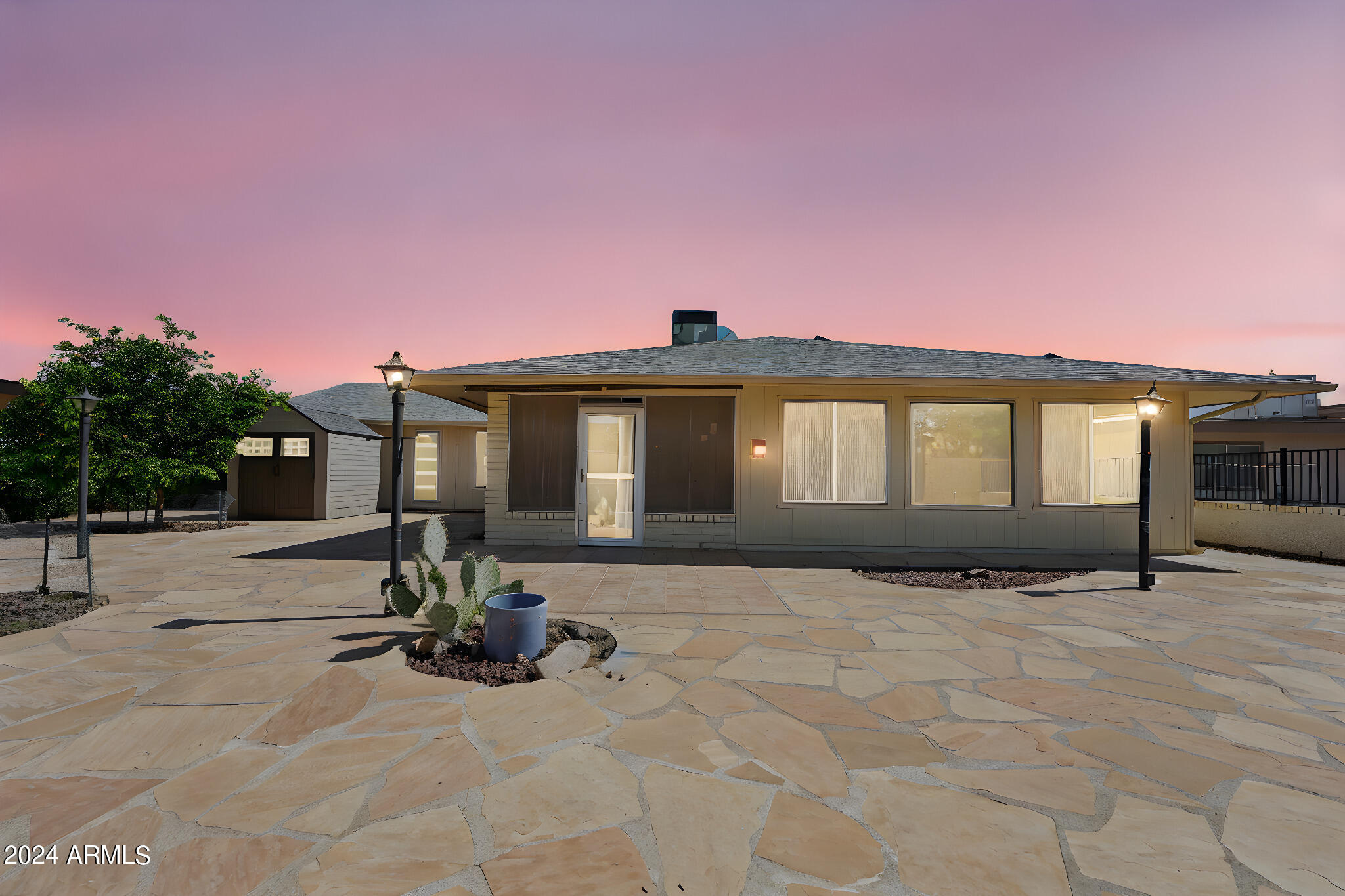 16214 N DESERT HOLLY Drive