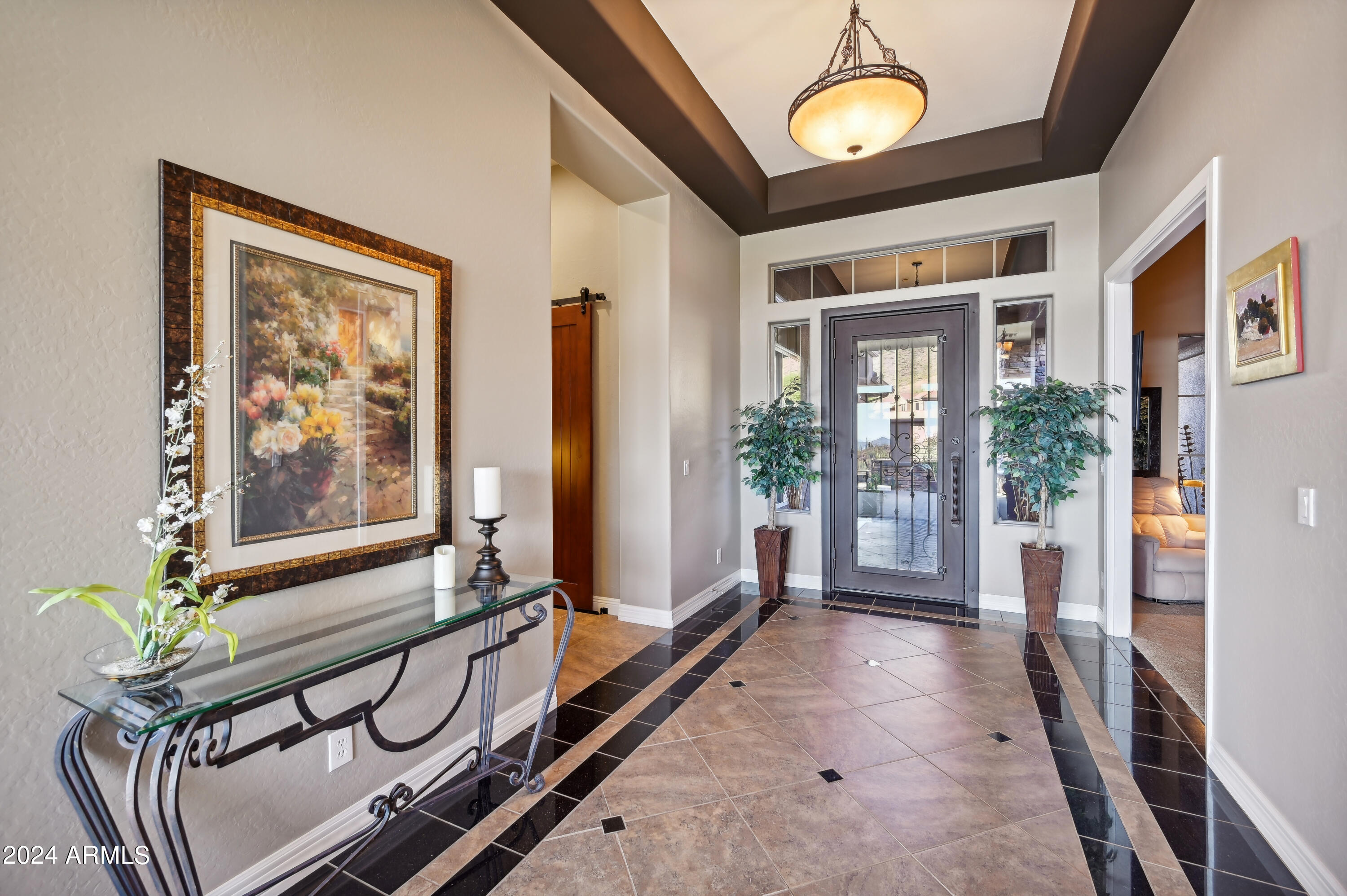 2355 W SHINNECOCK Court