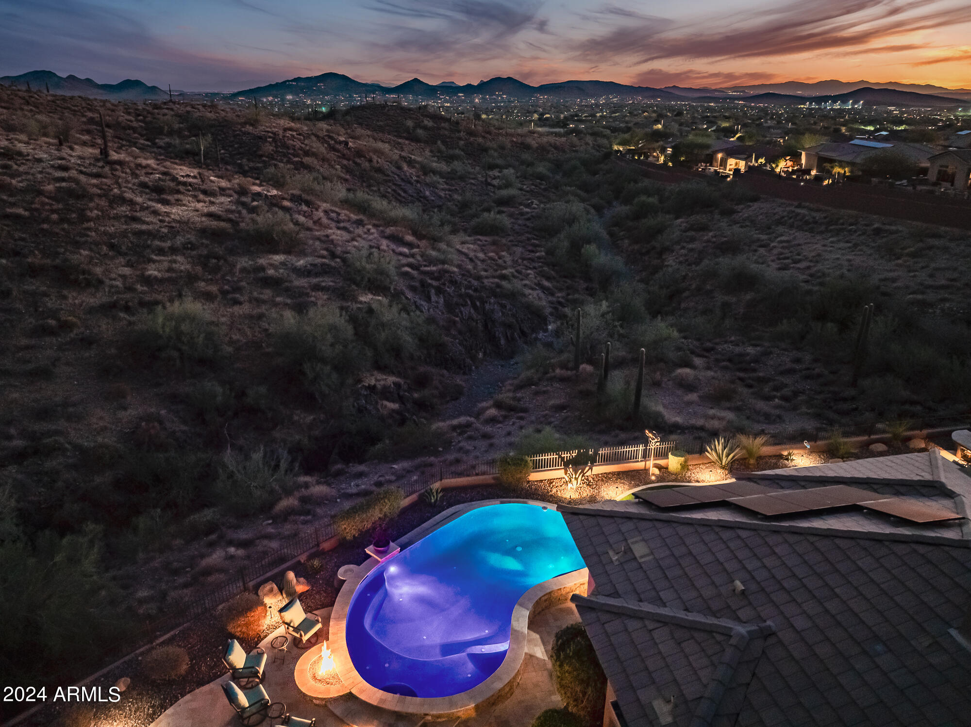 2355 W SHINNECOCK Court