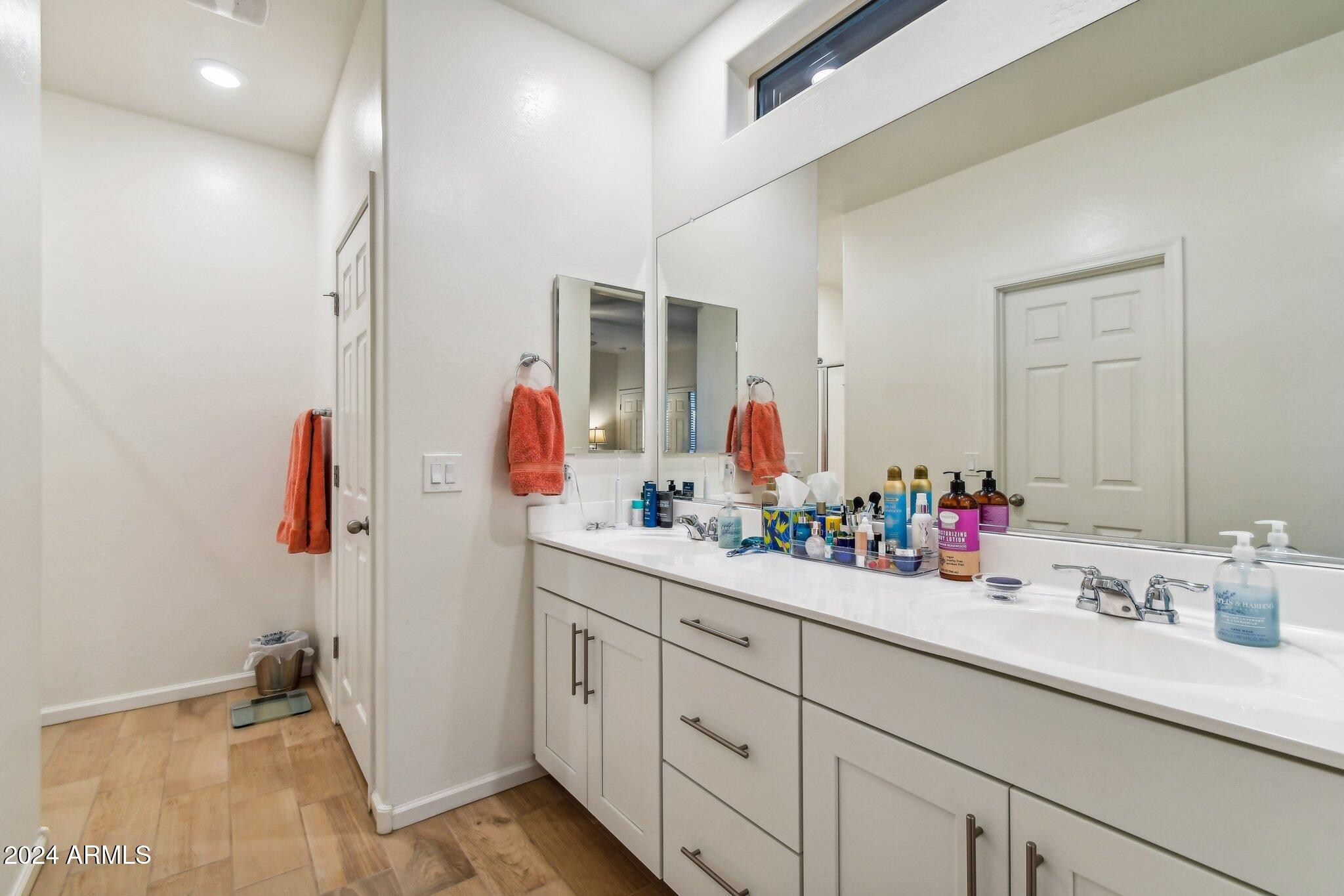 4235 W PALACE STATION Road