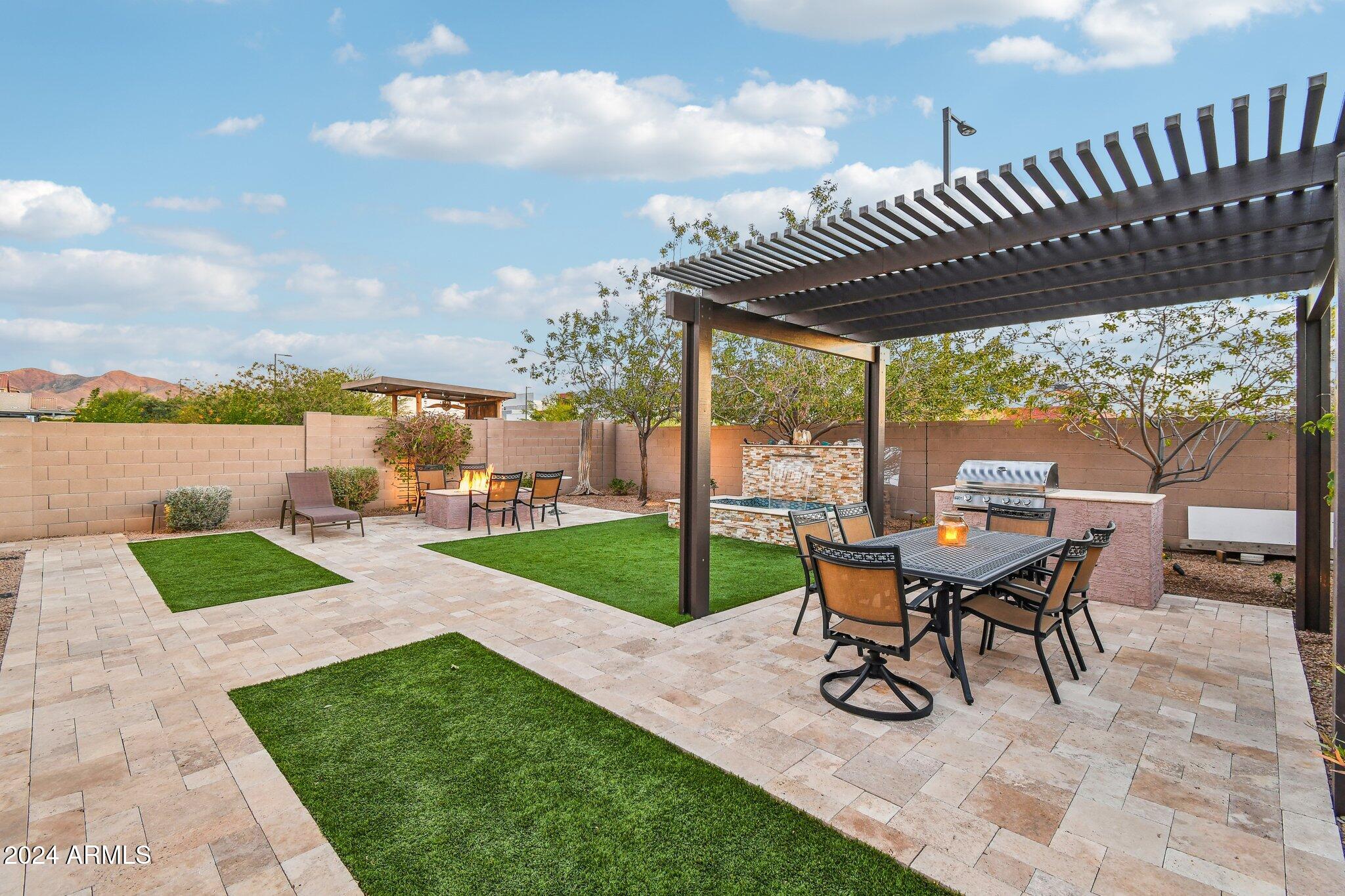 4235 W PALACE STATION Road