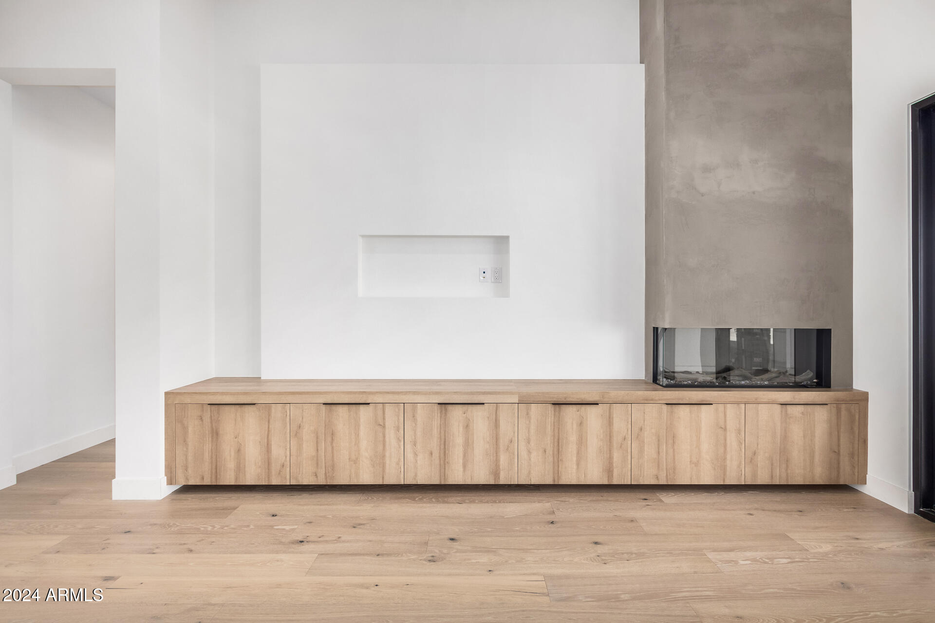 2808 W HERE TO THERE Drive