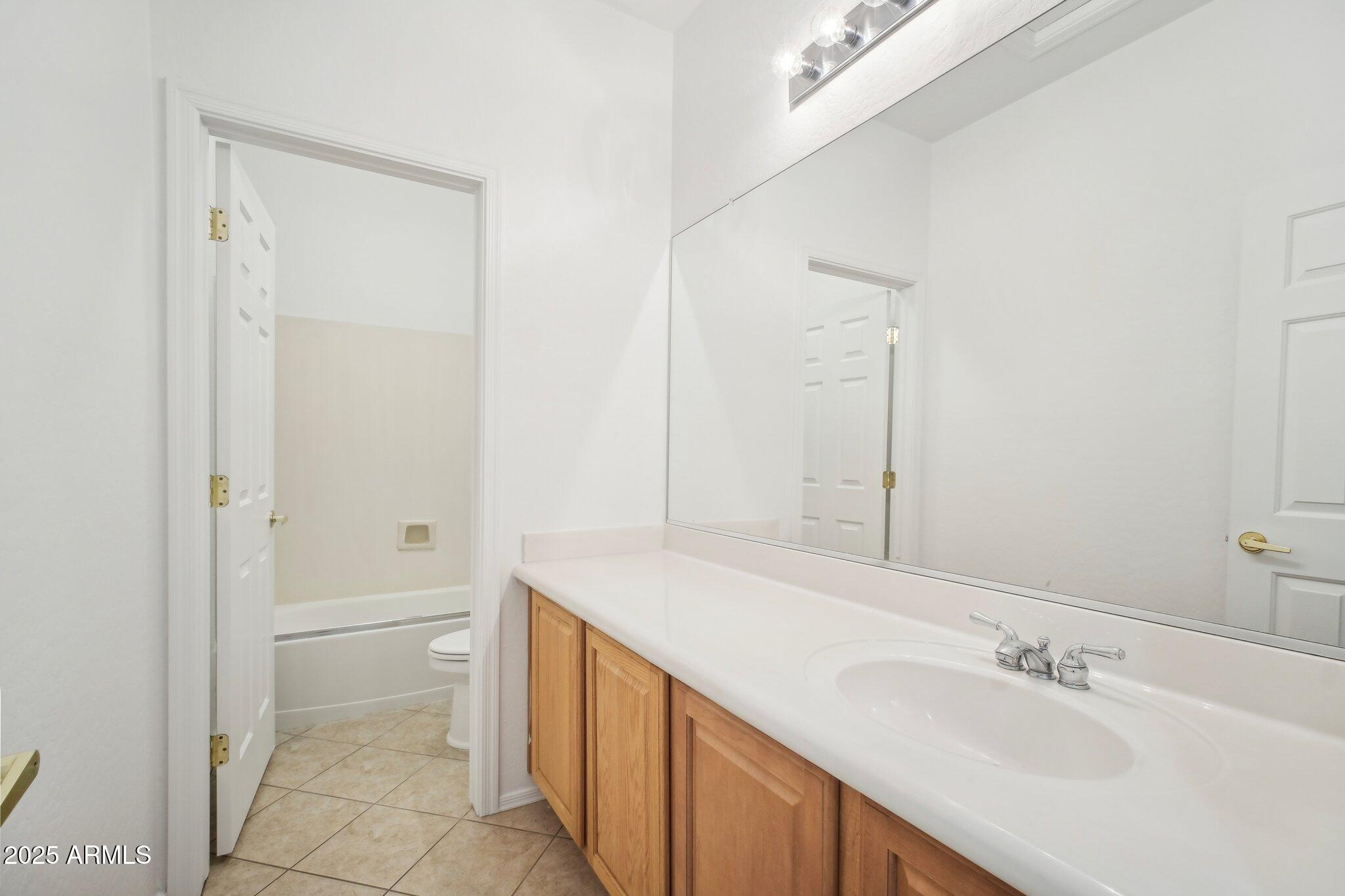 39626 N LOST LEGEND Drive