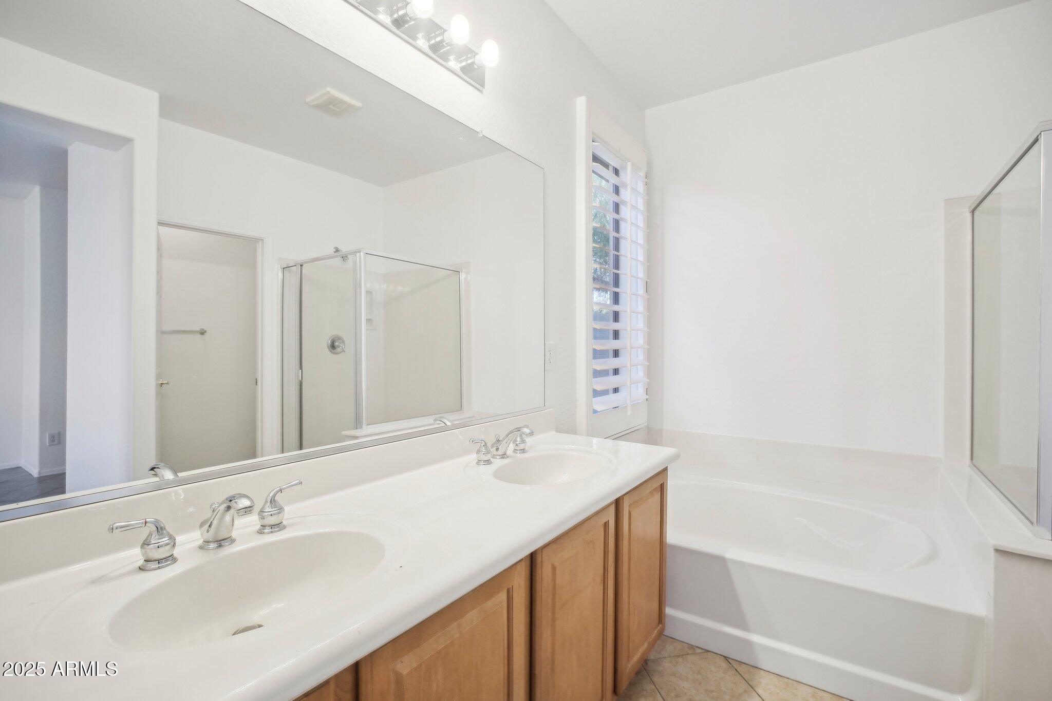 39626 N LOST LEGEND Drive