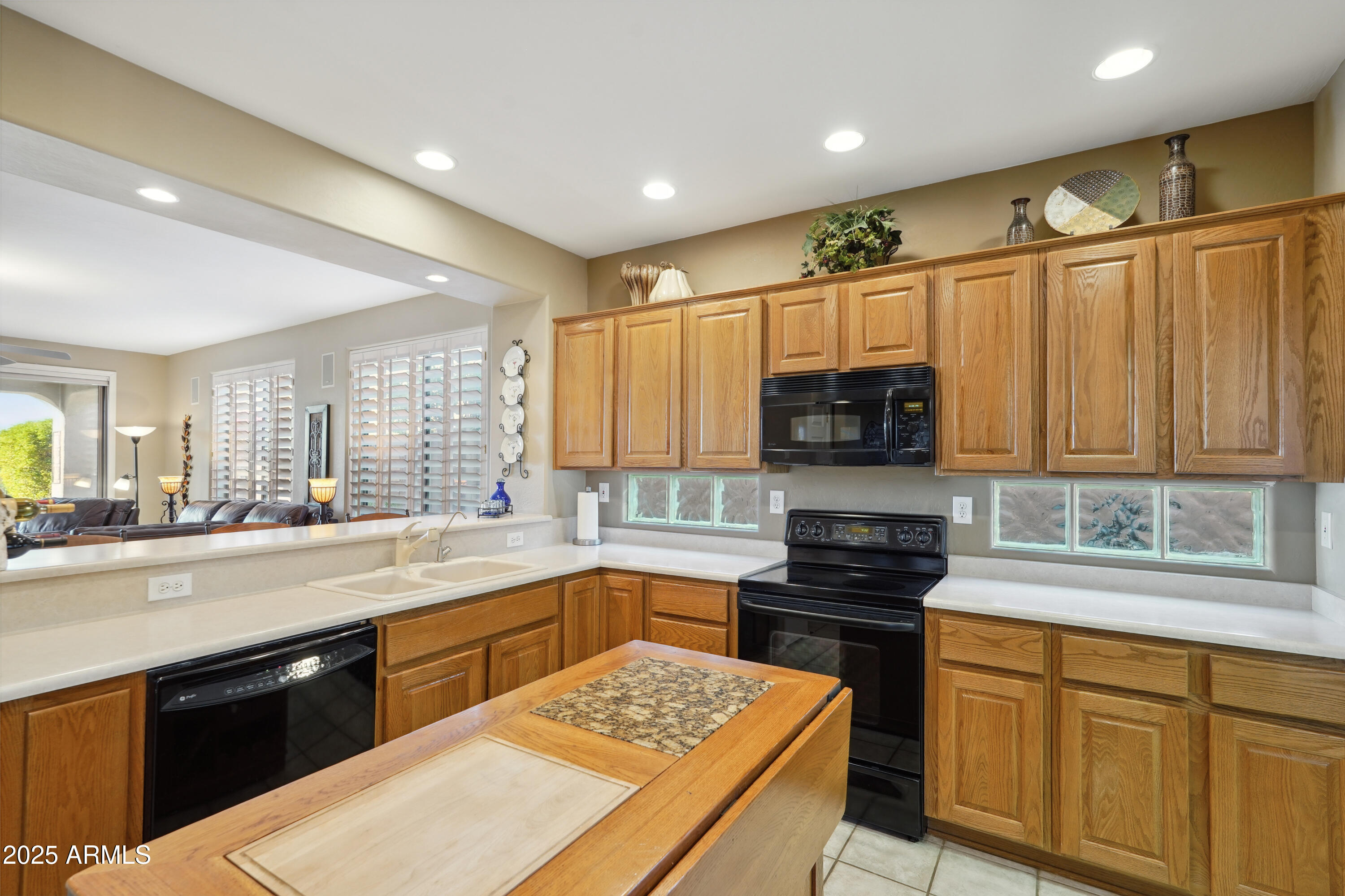 41724 N CROOKED STICK Road