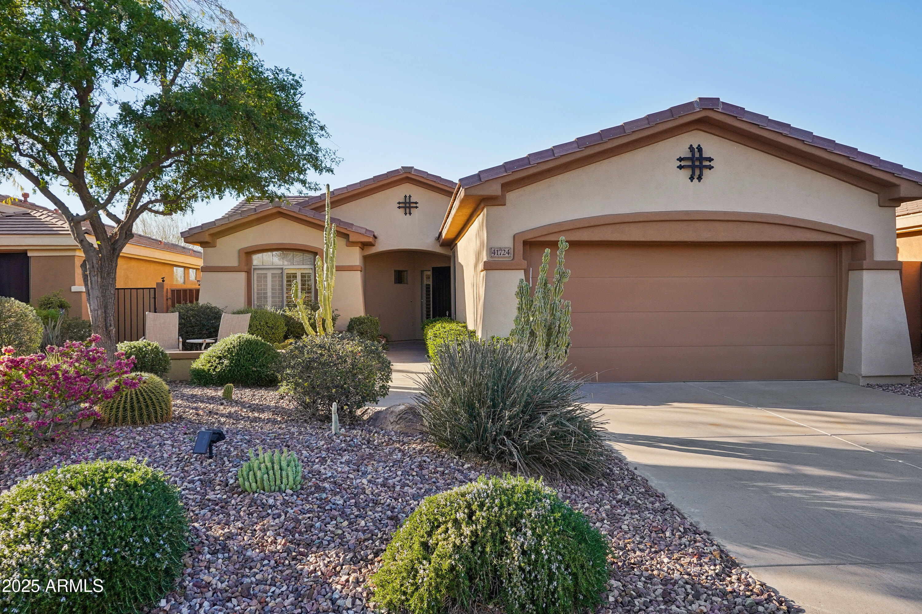 41724 N CROOKED STICK Road