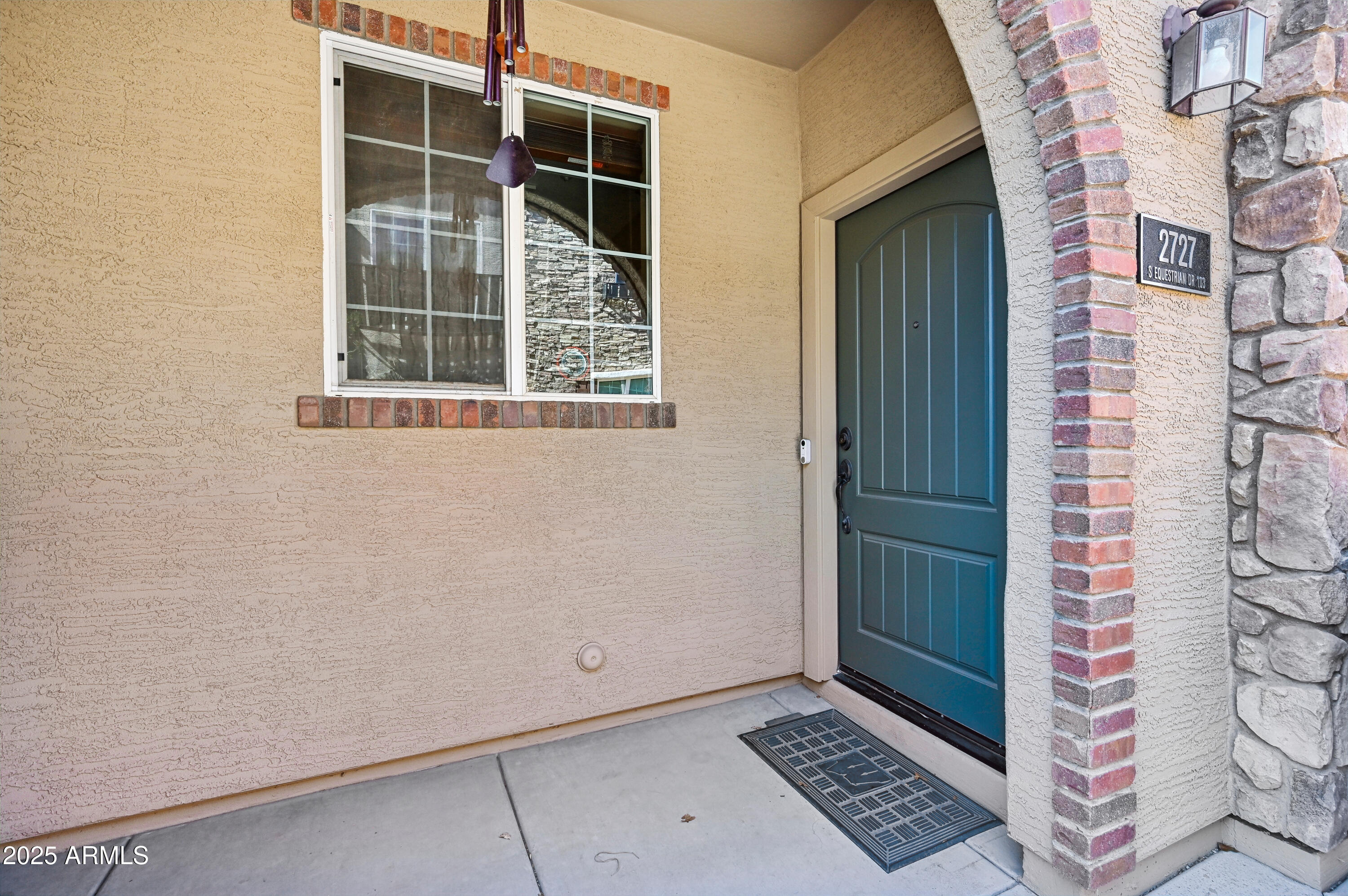 2727 S EQUESTRIAN Drive, 103