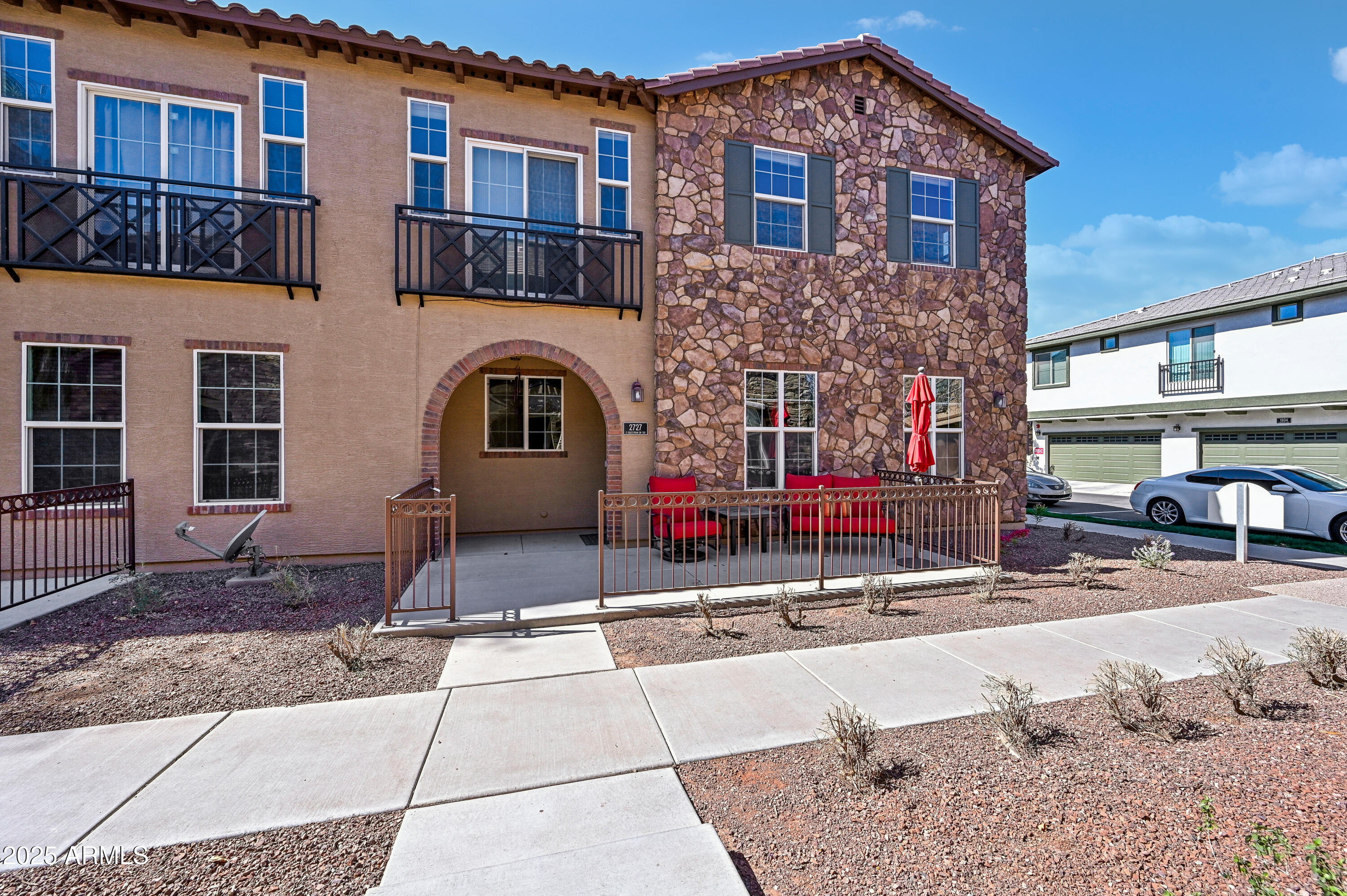 2727 S EQUESTRIAN Drive, 103