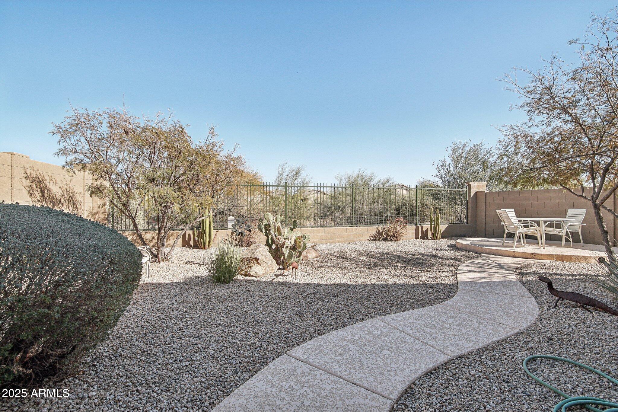 40265 N ACADIA Court